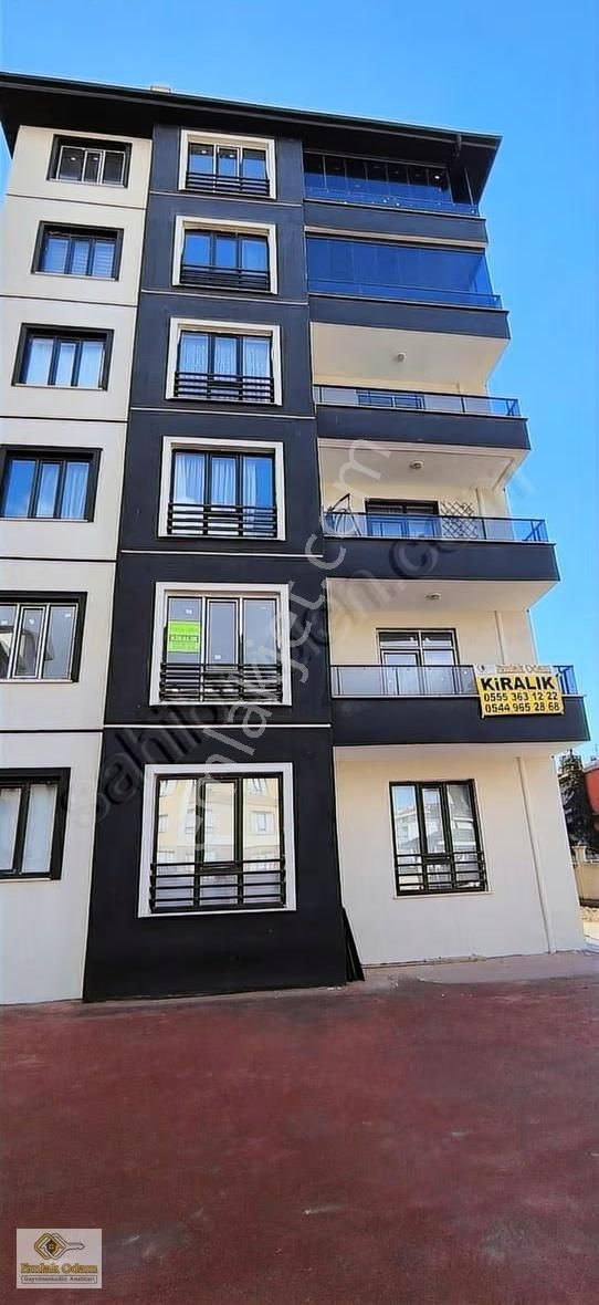 Emlak Odam'dan Fatih Karakolu Yakını 2+1 Köşe Daire Kiralık - Görsel 3