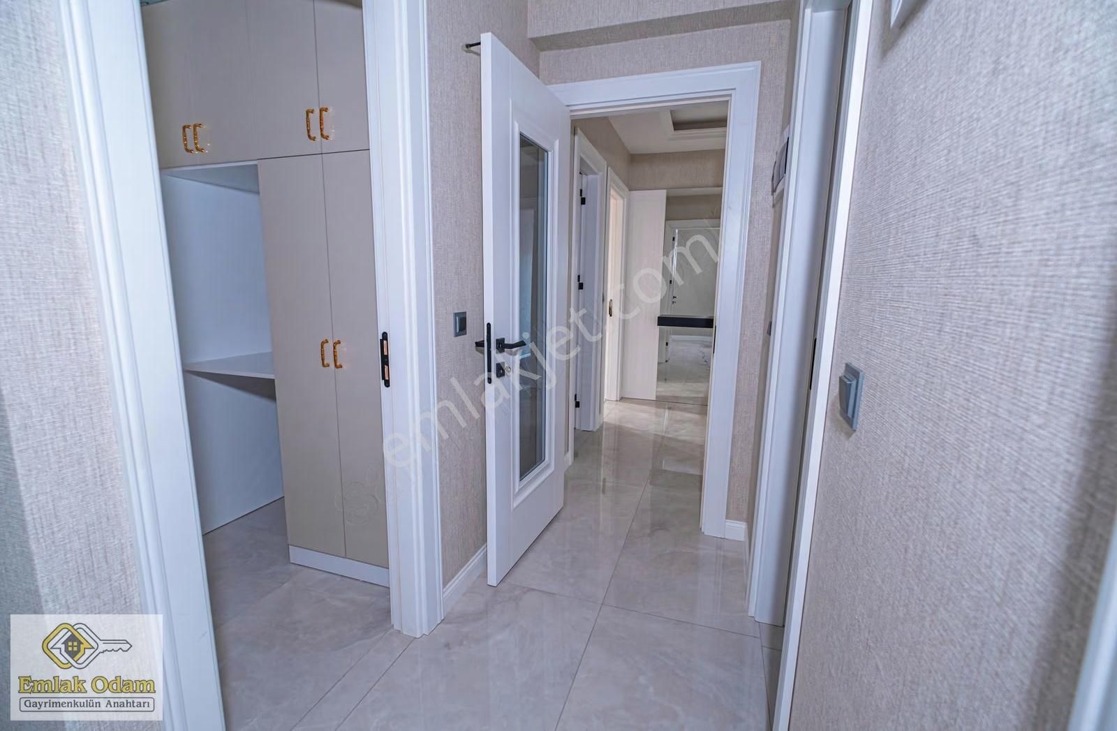 Emlak Odam'dan Alpaslan Mahallesi Satılık 4+1 Giriş Kat Daire - Görsel 19