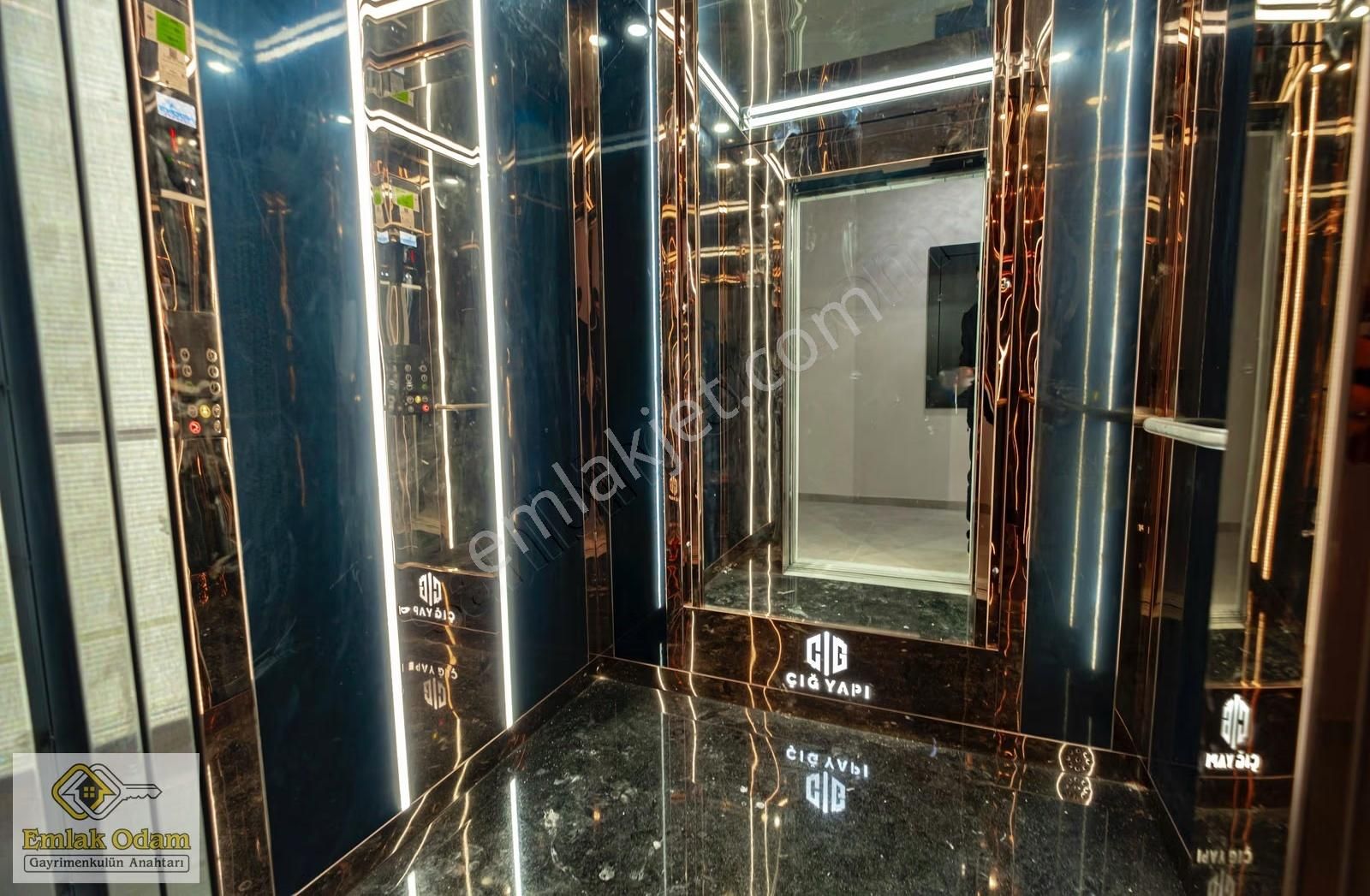 Emlak Odam'dan Alpaslan Mahallesi Satılık 4+1 Giriş Kat Daire - Görsel 21