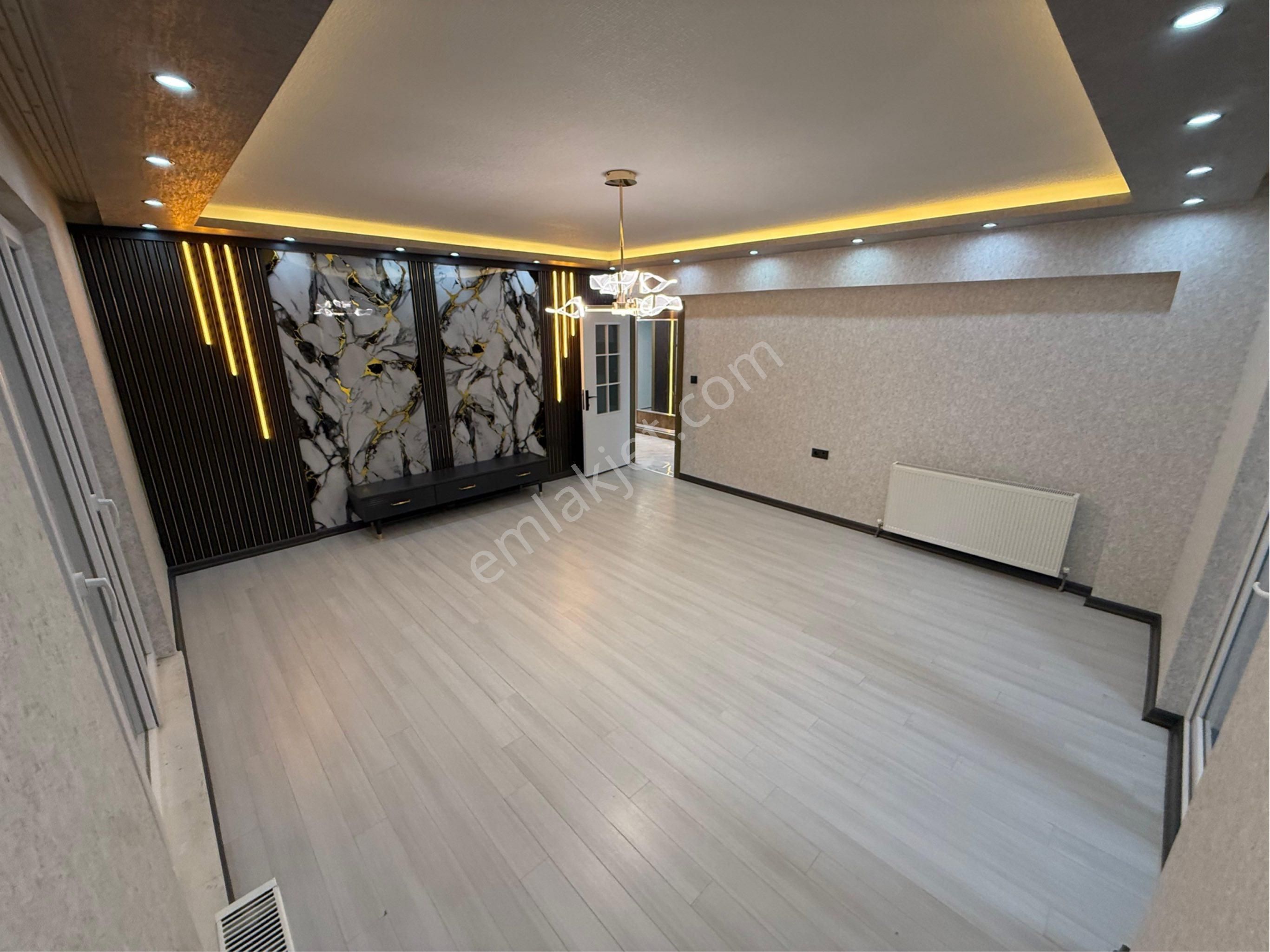 Öz Eda Dan Satılık 3+1daire Bağlum Hisarda - Görsel 3