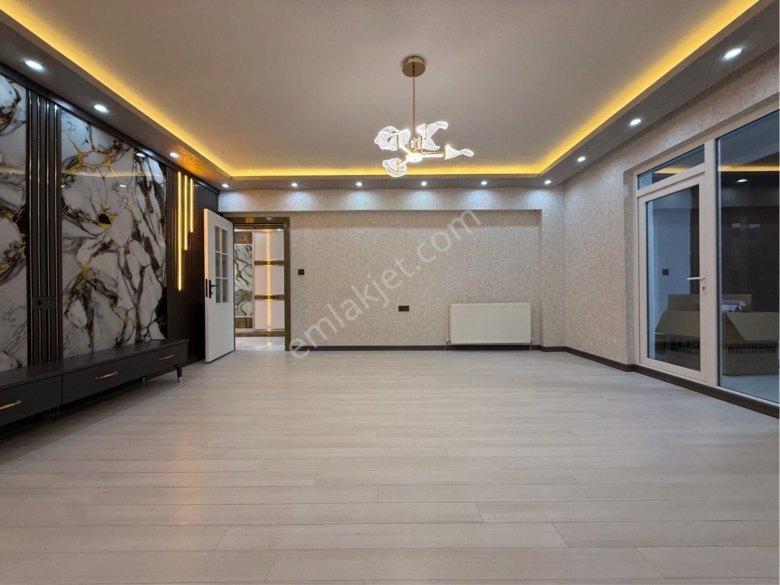 Öz Eda Dan Satılık 3+1daire Bağlum Hisarda - Görsel 5