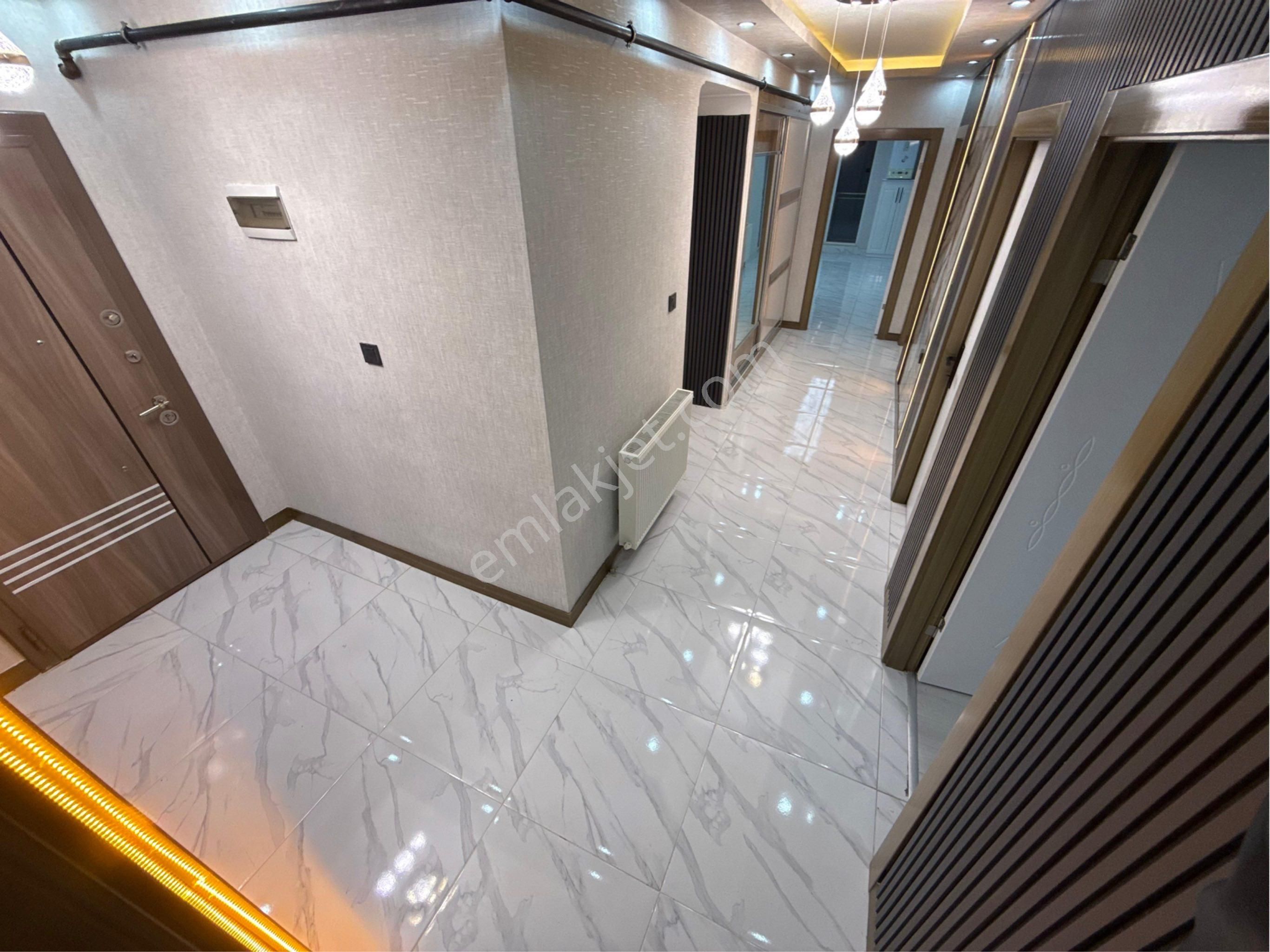 Öz Eda Dan Satılık 3+1daire Bağlum Hisarda - Görsel 25