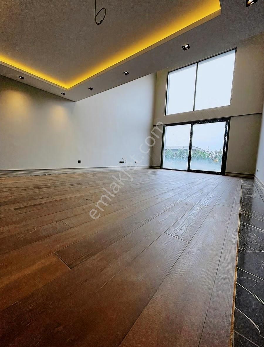 Brand Vadi İstanbul Kiralık 5+1 Ultra Lüx Villa - Görsel 27