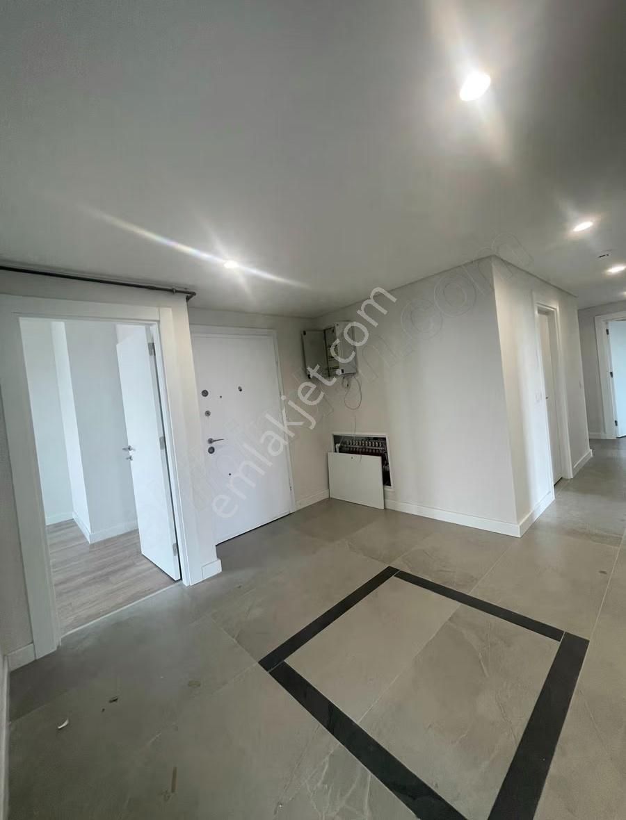 Vadi Evleri 2.etap Bahçe Kullanımlı Balkonlu Kiralık 4+1 Daire - Görsel 2