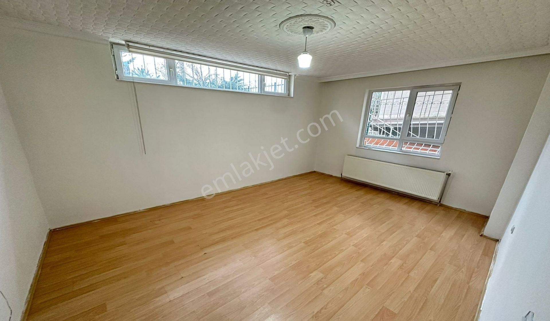 Yayla Cuma Pazarı Yakını 3+1 Giriş Kat Konumunda Asansörlü Genç Bina - Görsel 8