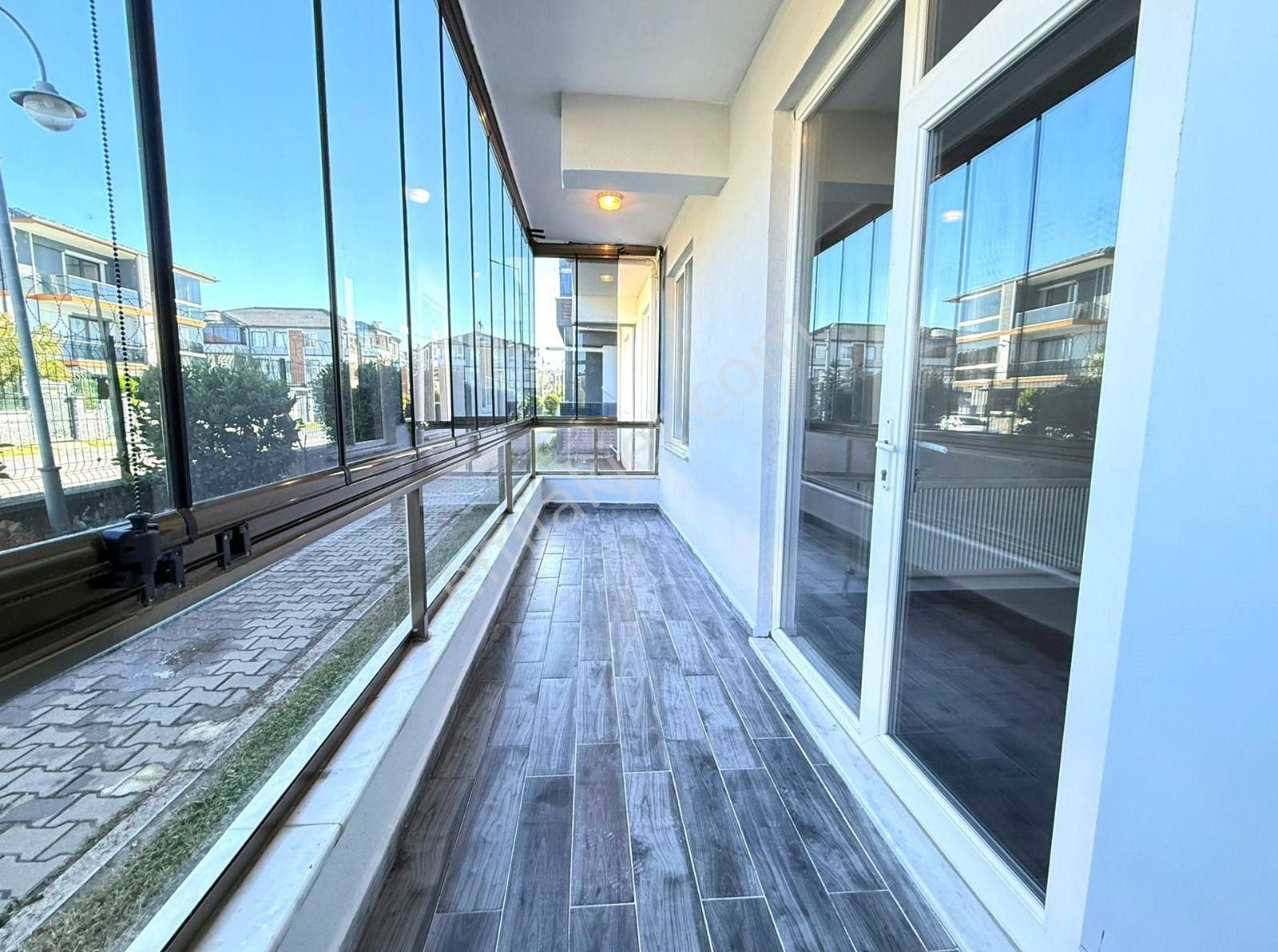 Karasu'da Güvenlikli Site İçinde Kullanışlı 2+1 Satılık Daire - Görsel 24