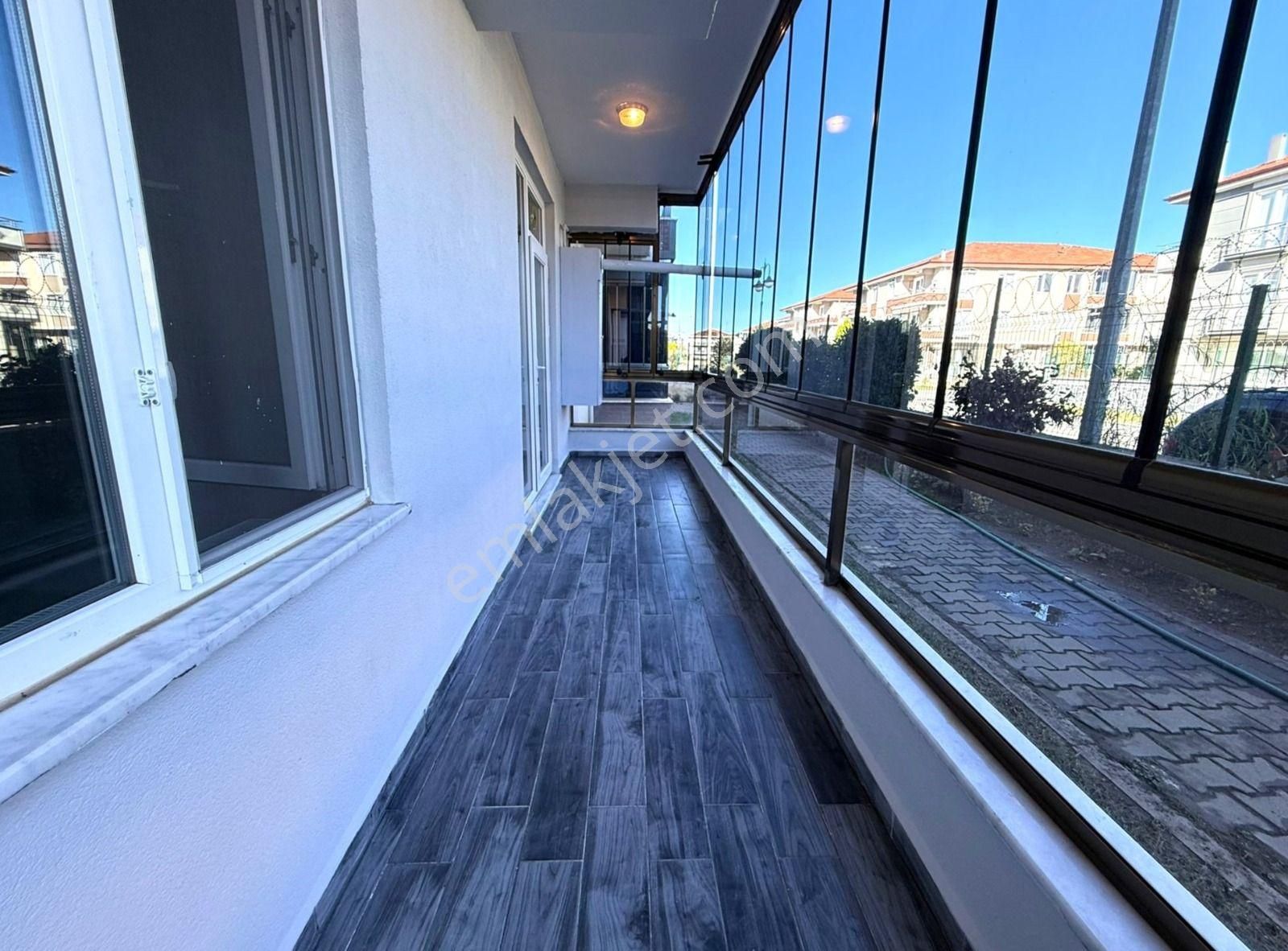 Karasu'da Güvenlikli Site İçinde Kullanışlı 2+1 Satılık Daire - Görsel 25