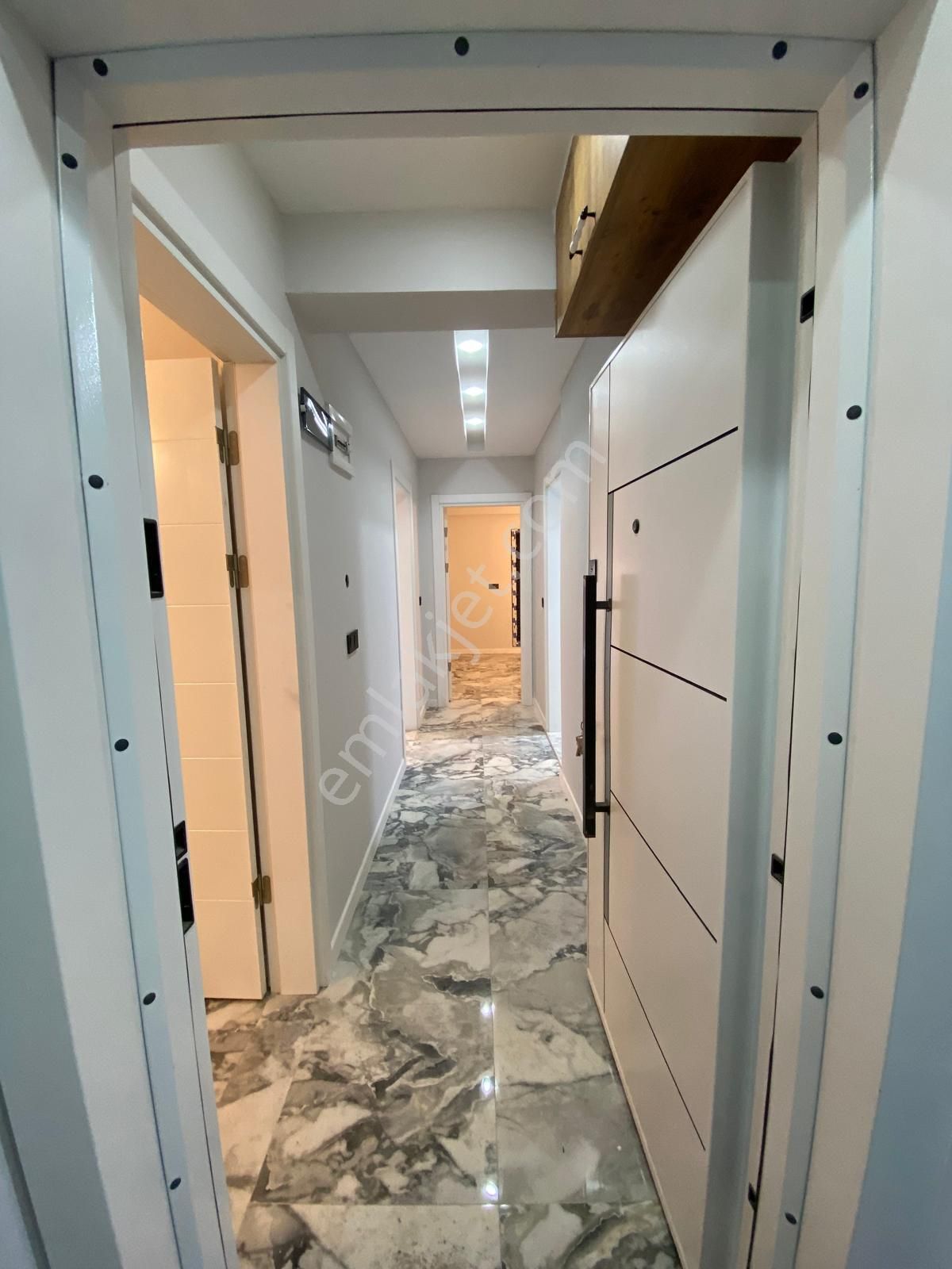 Bergama Gaziosmanpaşa Mahallesi’nde Satılık 2+1 Daire - Görsel 3