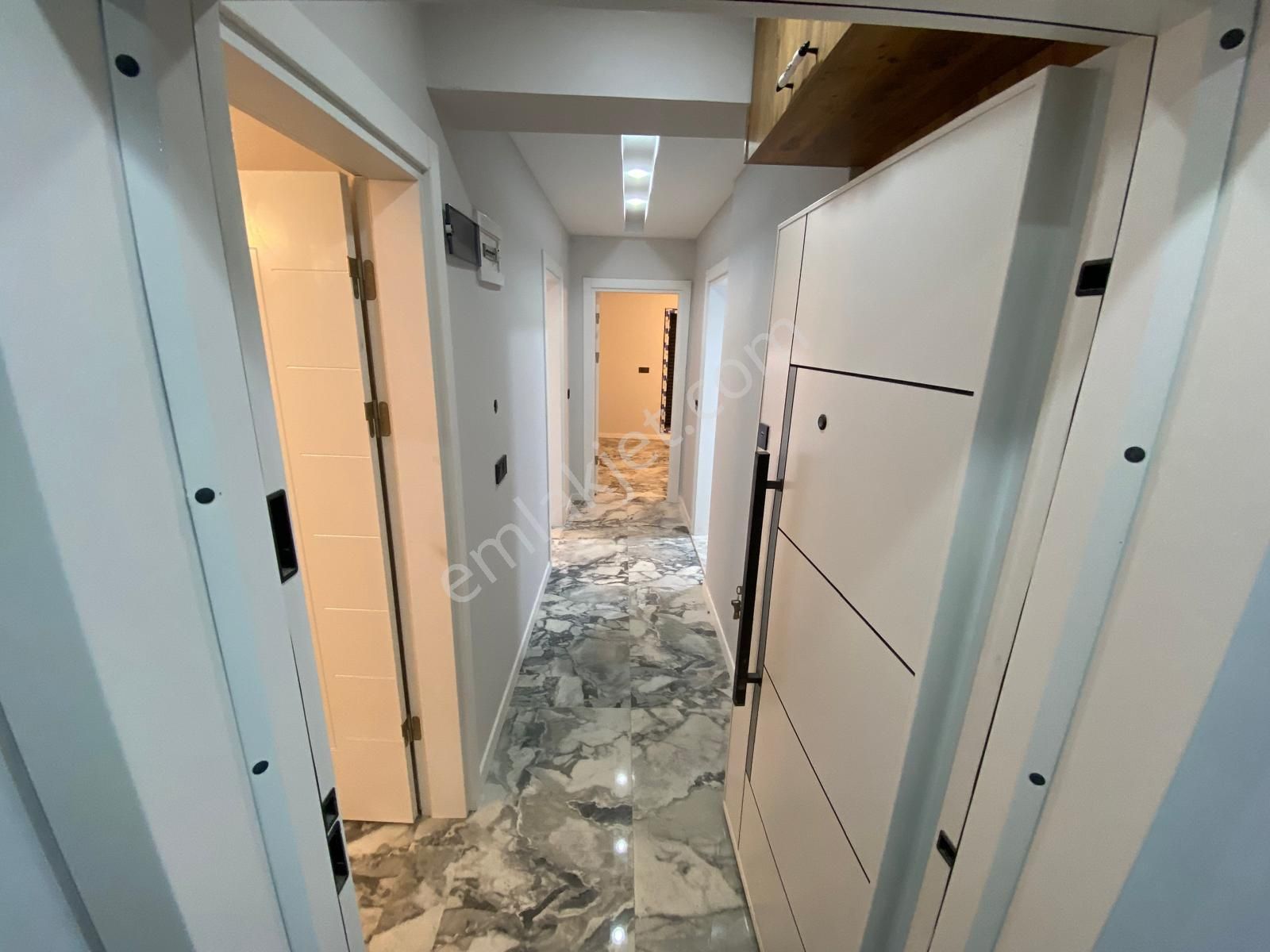 Bergama Gaziosmanpaşa Mahallesi’nde Satılık 2+1 Daire