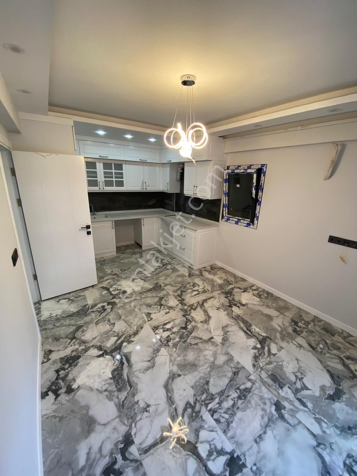 Bergama Gaziosmanpaşa Mahallesi’nde Satılık 2+1 Daire - Görsel 14