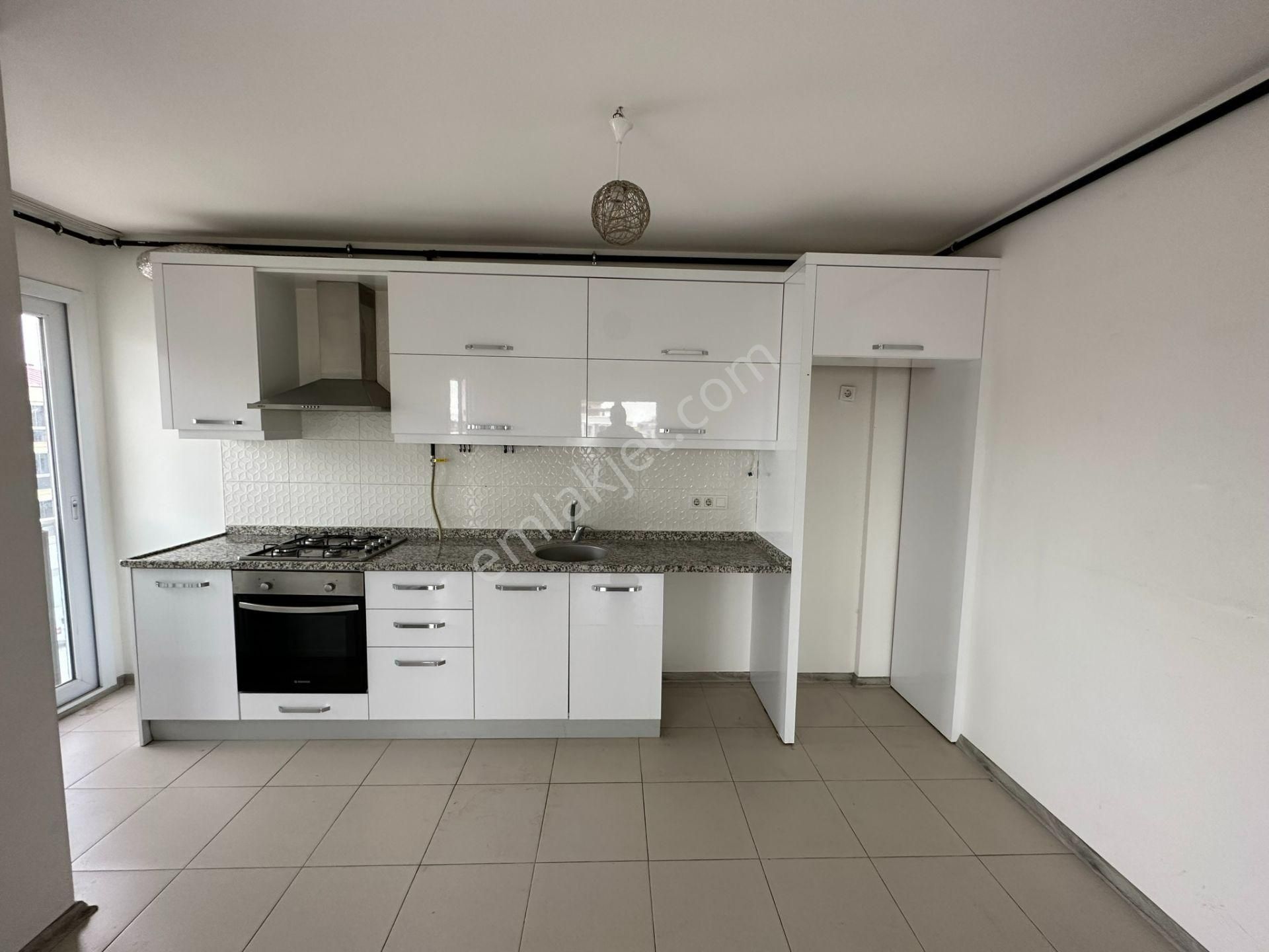 Seyrek'te Merkezi Konumda Kiralık 2+1 Doğalgazlı Daire - Görsel 5