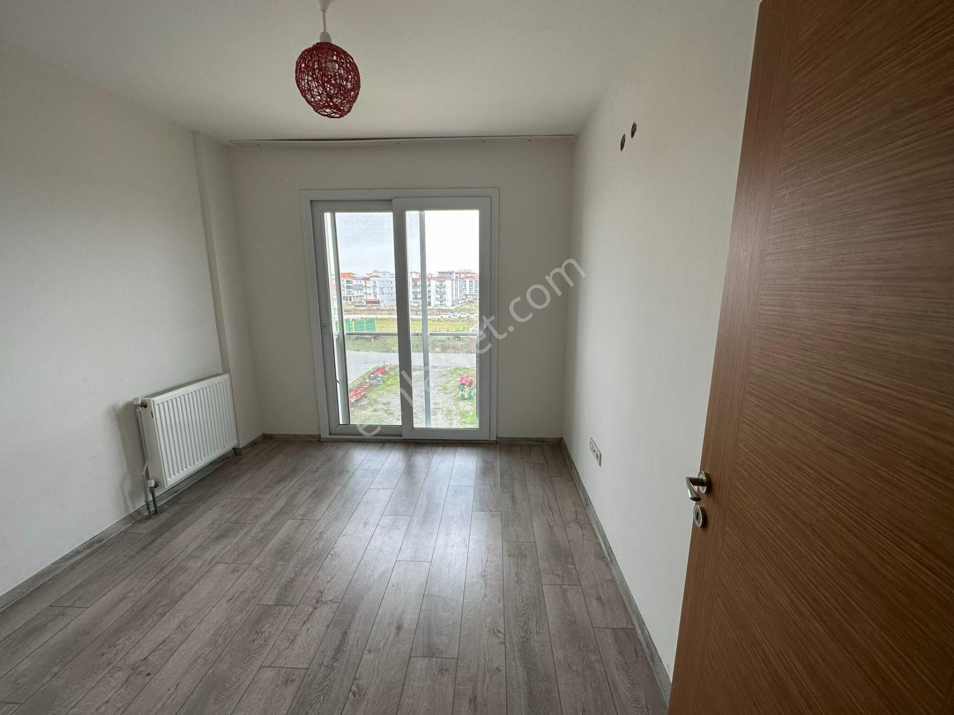 Seyrek'te Merkezi Konumda Kiralık 2+1 Doğalgazlı Daire - Görsel 21