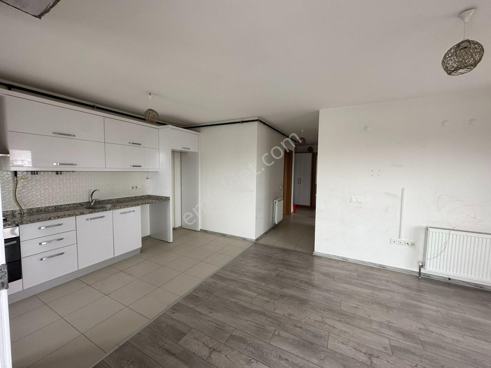 Seyrek'te Merkezi Konumda Kiralık 2+1 Doğalgazlı Daire - Görsel 11