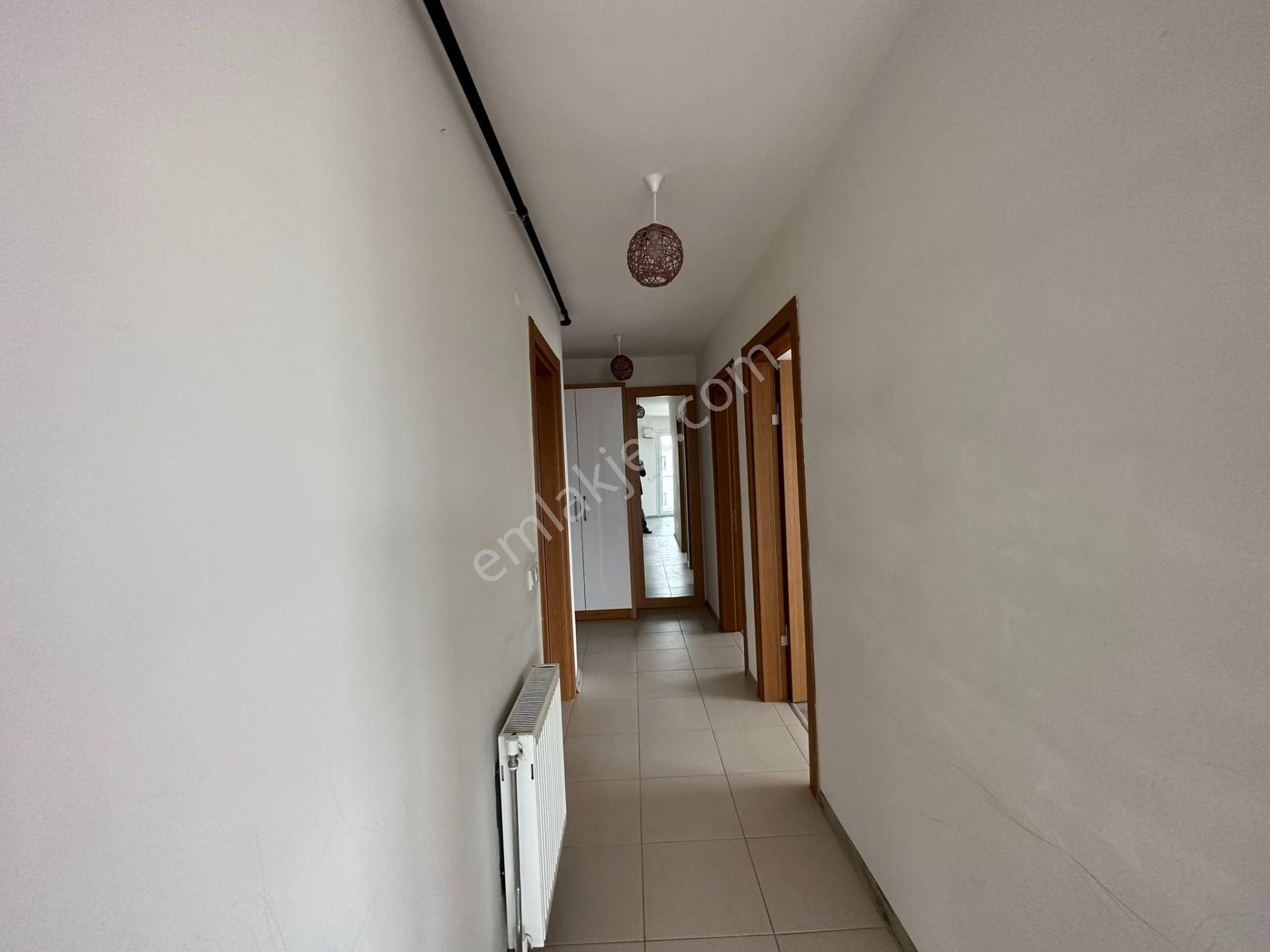 Seyrek'te Merkezi Konumda Kiralık 2+1 Doğalgazlı Daire - Görsel 18