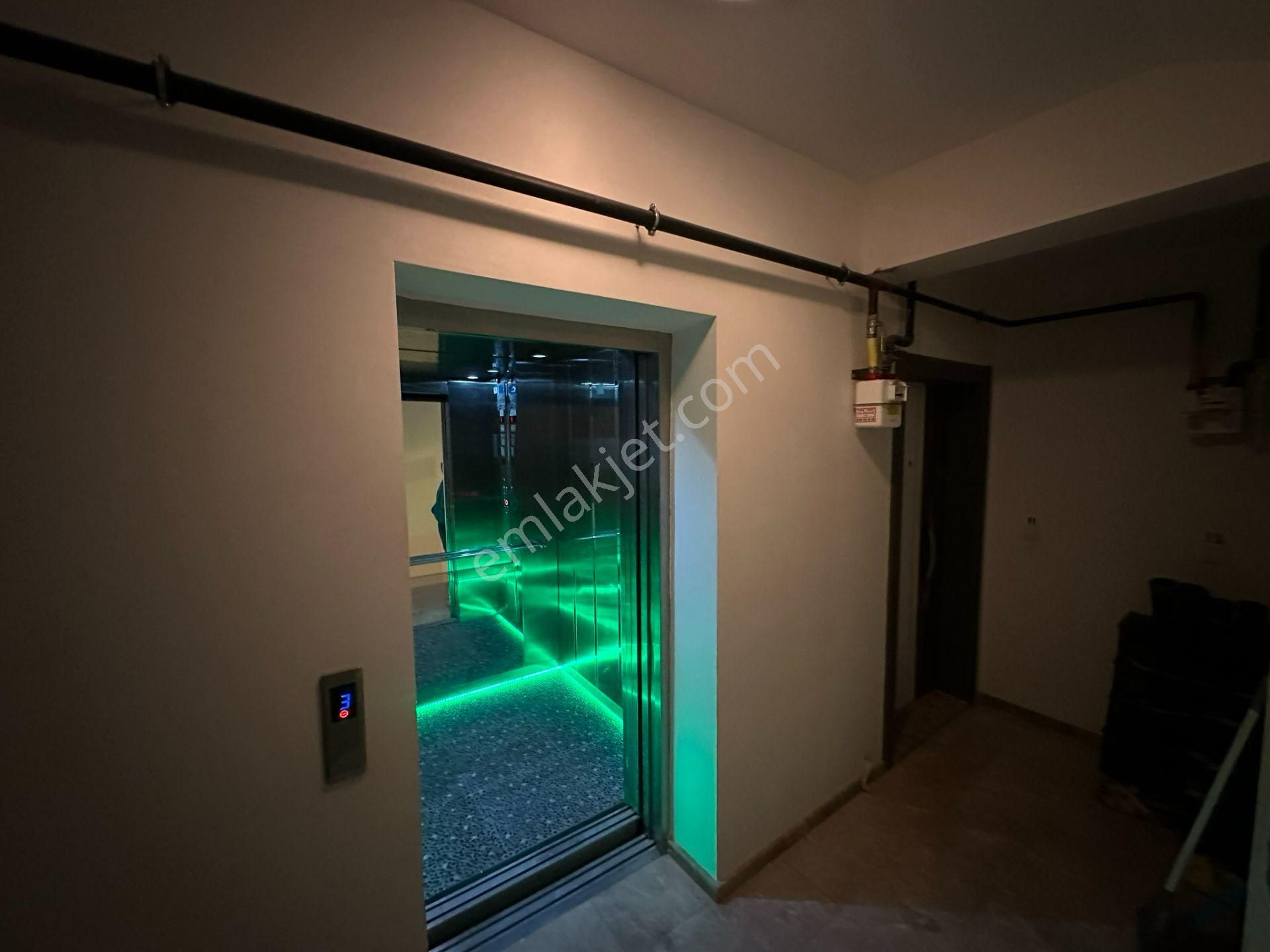 Seyrek'te Merkezi Konumda Kiralık 2+1 Doğalgazlı Daire - Görsel 29