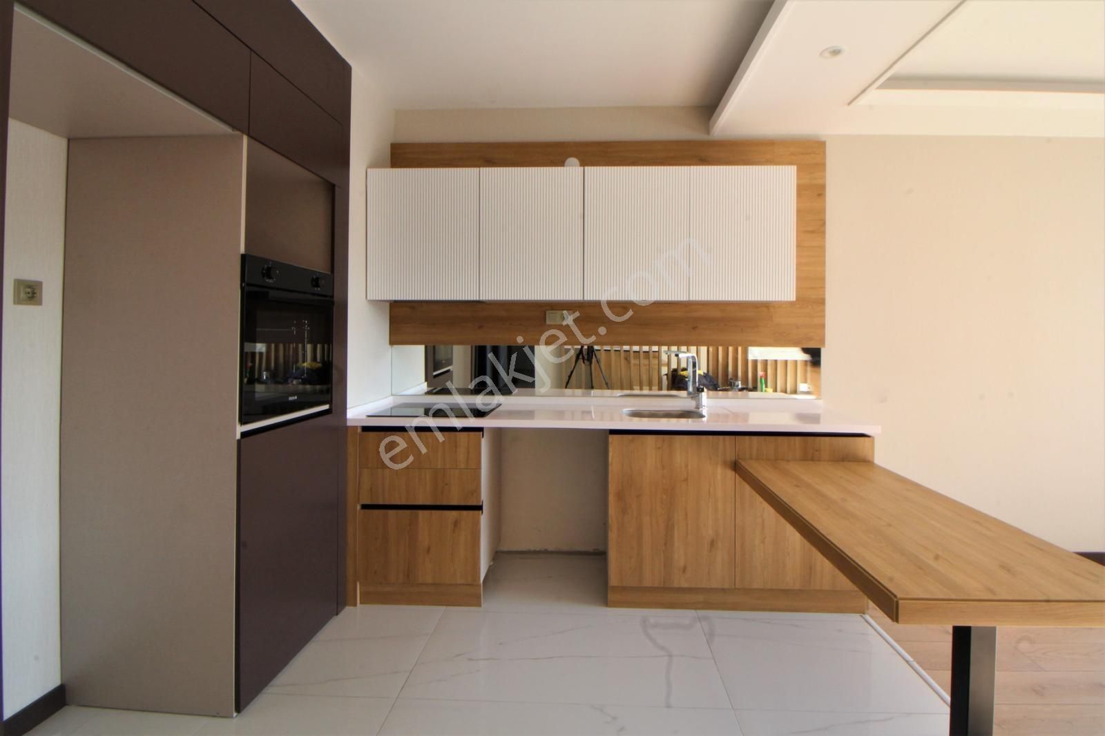 Redstone Castle Yeni Batı Vera Point Sitesi Satılık 2+1 Daire - Görsel 3