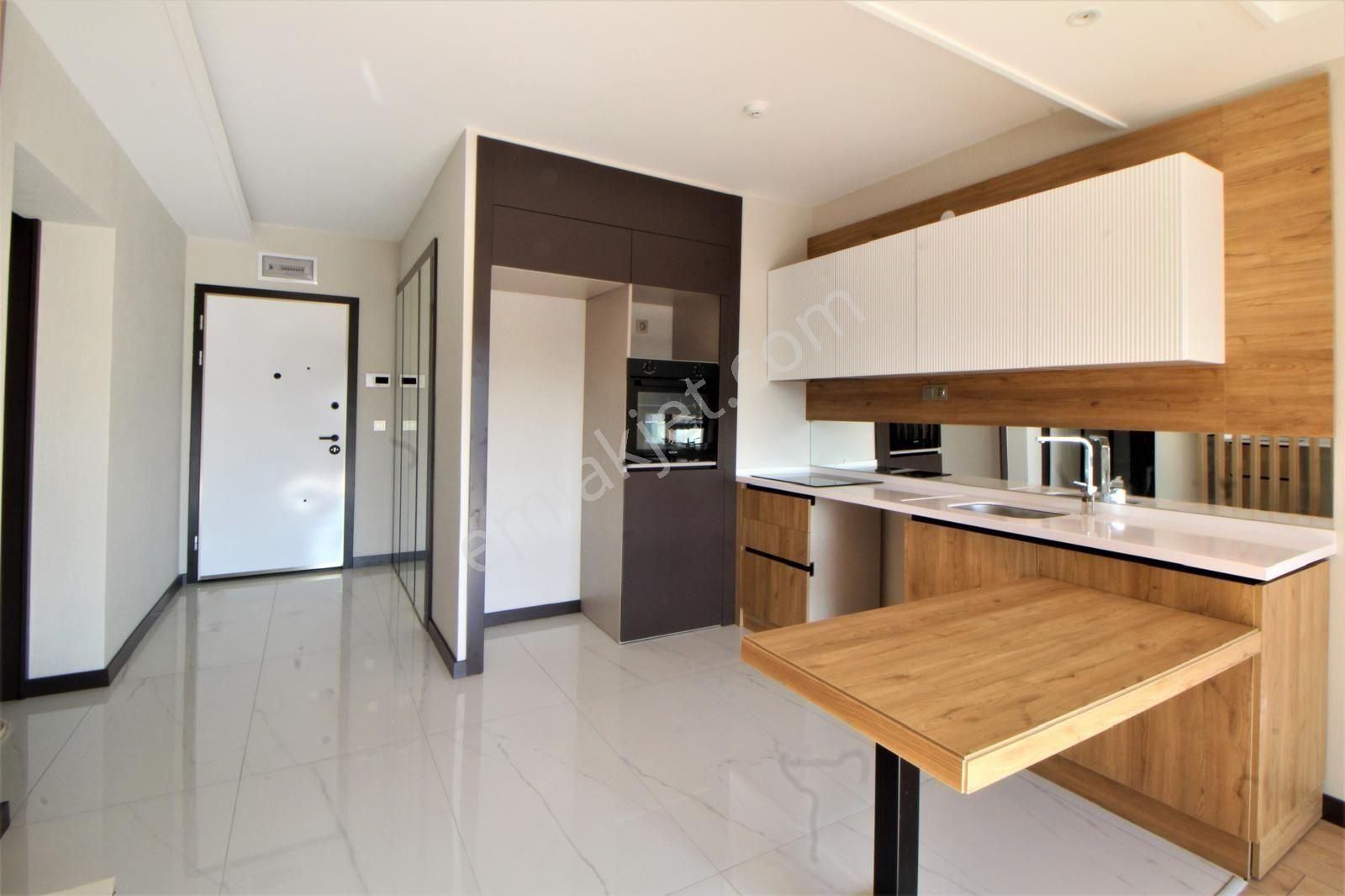 Redstone Castle Yeni Batı Vera Point Sitesi Satılık 2+1 Daire - Görsel 30