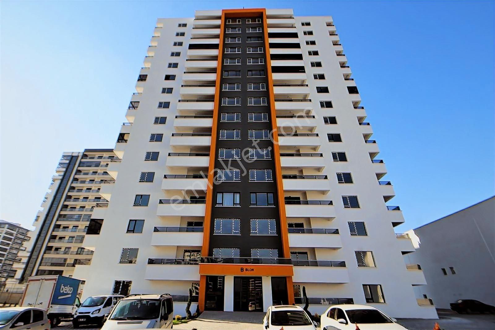 Redstone Castle Yeni Batı Vera Point Sitesi Satılık 2+1 Daire - Görsel 2