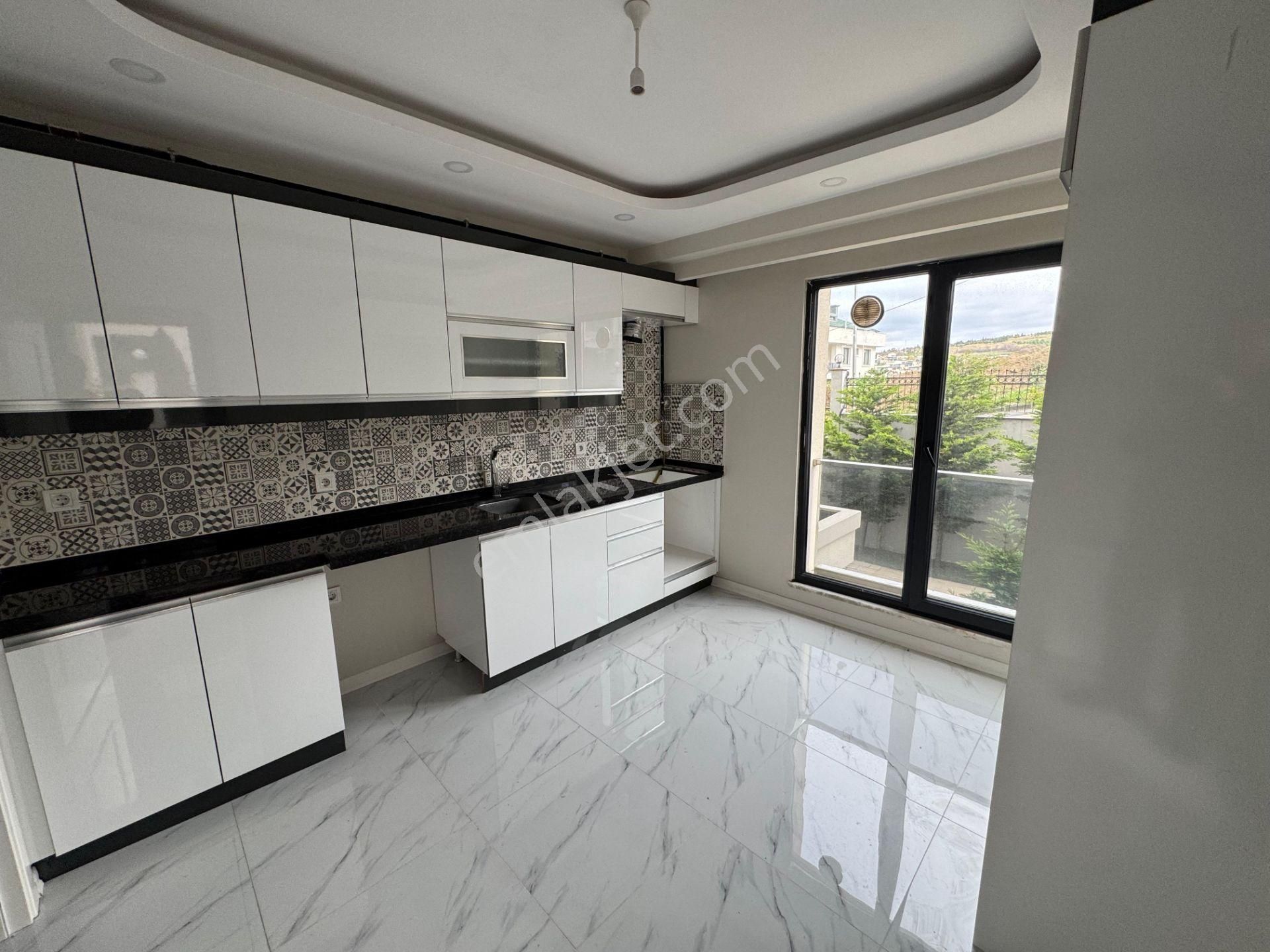 Büyükçekmece Cumhuriyet Mahallesi 2+1 Kiralık Sıfır Balkonlu Daire - Görsel 14