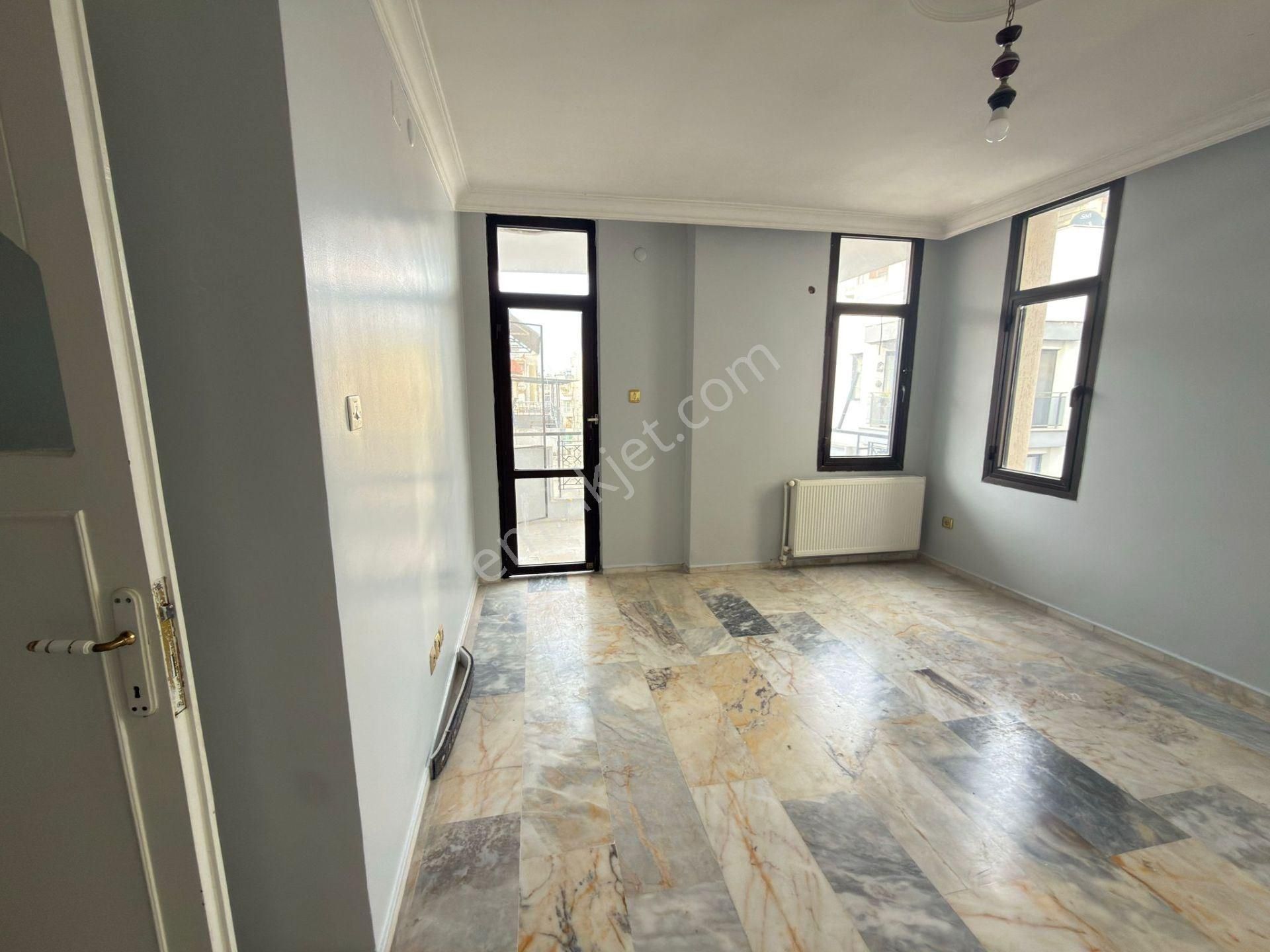 Yusuf Çağlı'dan Adana Gazipaşa Bulvarı Üzeri Kiralık Daire - Görsel 17