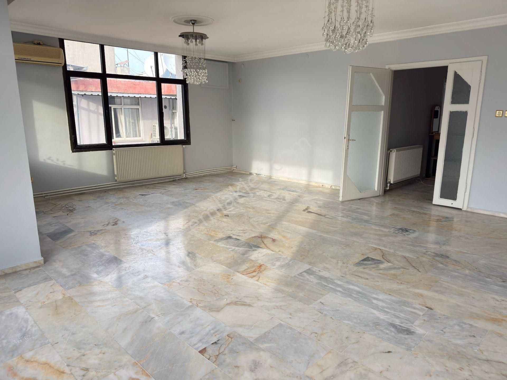 Yusuf Çağlı'dan Adana Gazipaşa Bulvarı Üzeri Kiralık Daire - Görsel 2