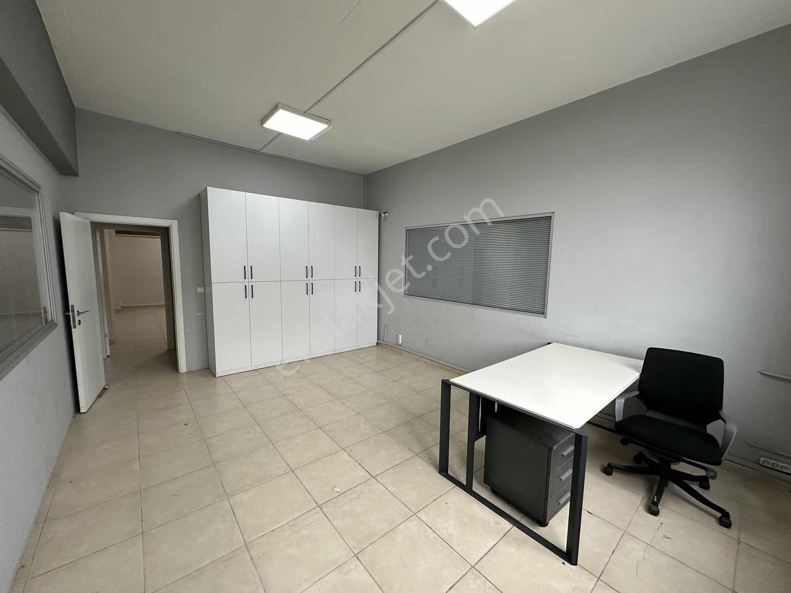 İkitelli Osb De Full Yapılı 220 M2 Net Hazır Ofis - Görsel 11