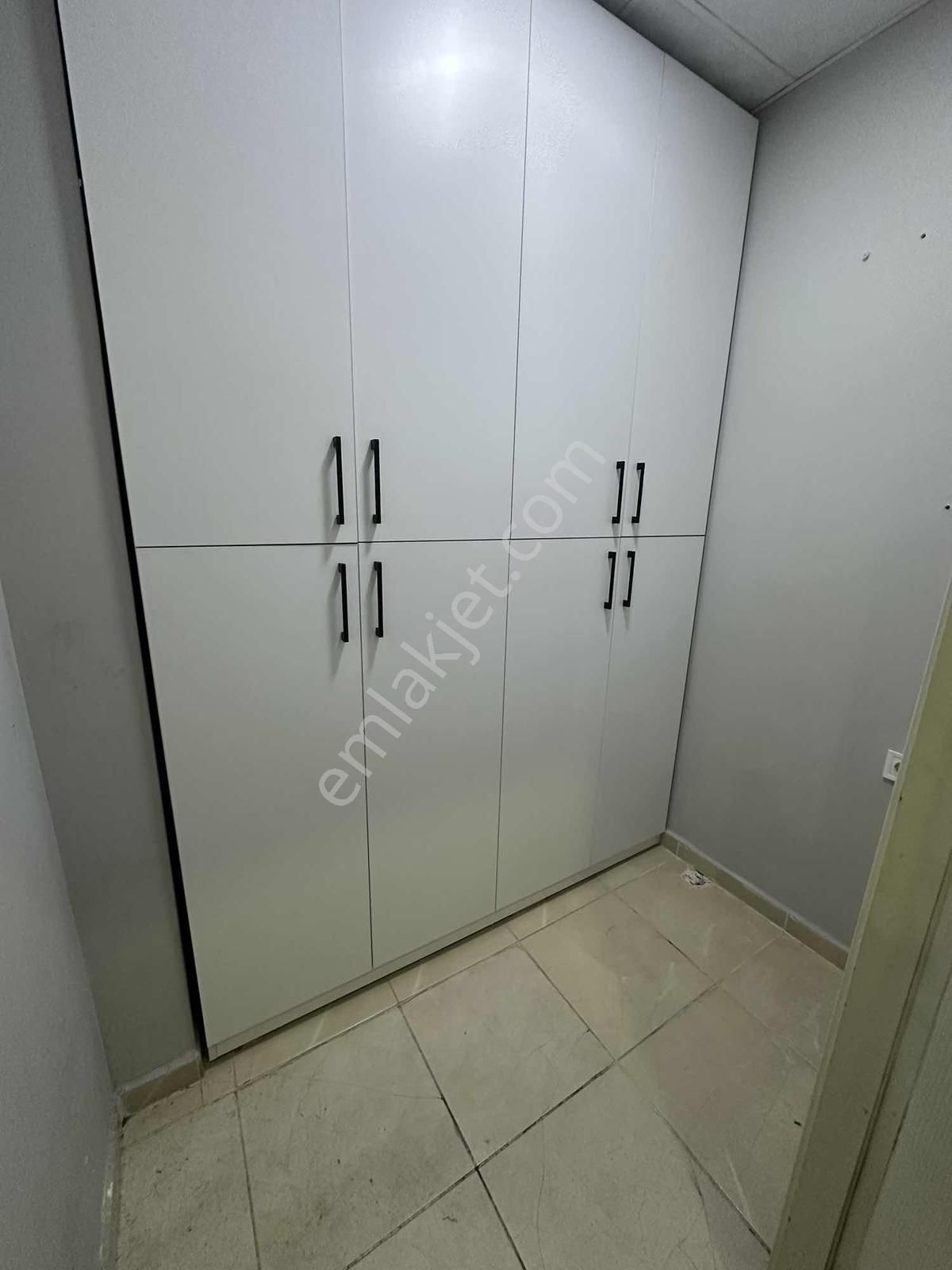 İkitelli Osb De Full Yapılı 220 M2 Net Hazır Ofis - Görsel 14