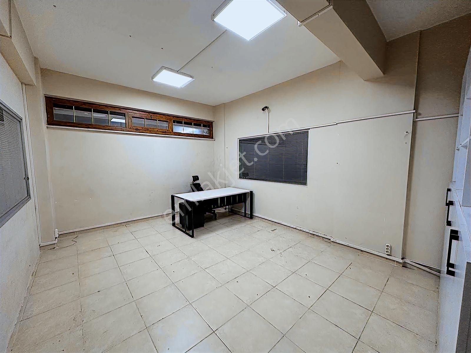 İkitelli Osb De Full Yapılı 220 M2 Net Hazır Ofis - Görsel 18