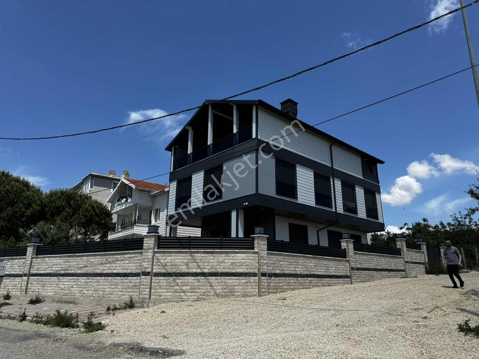 Mustakil Deniz Manzaralı Lüks Havuzlu Villa - Görsel 2