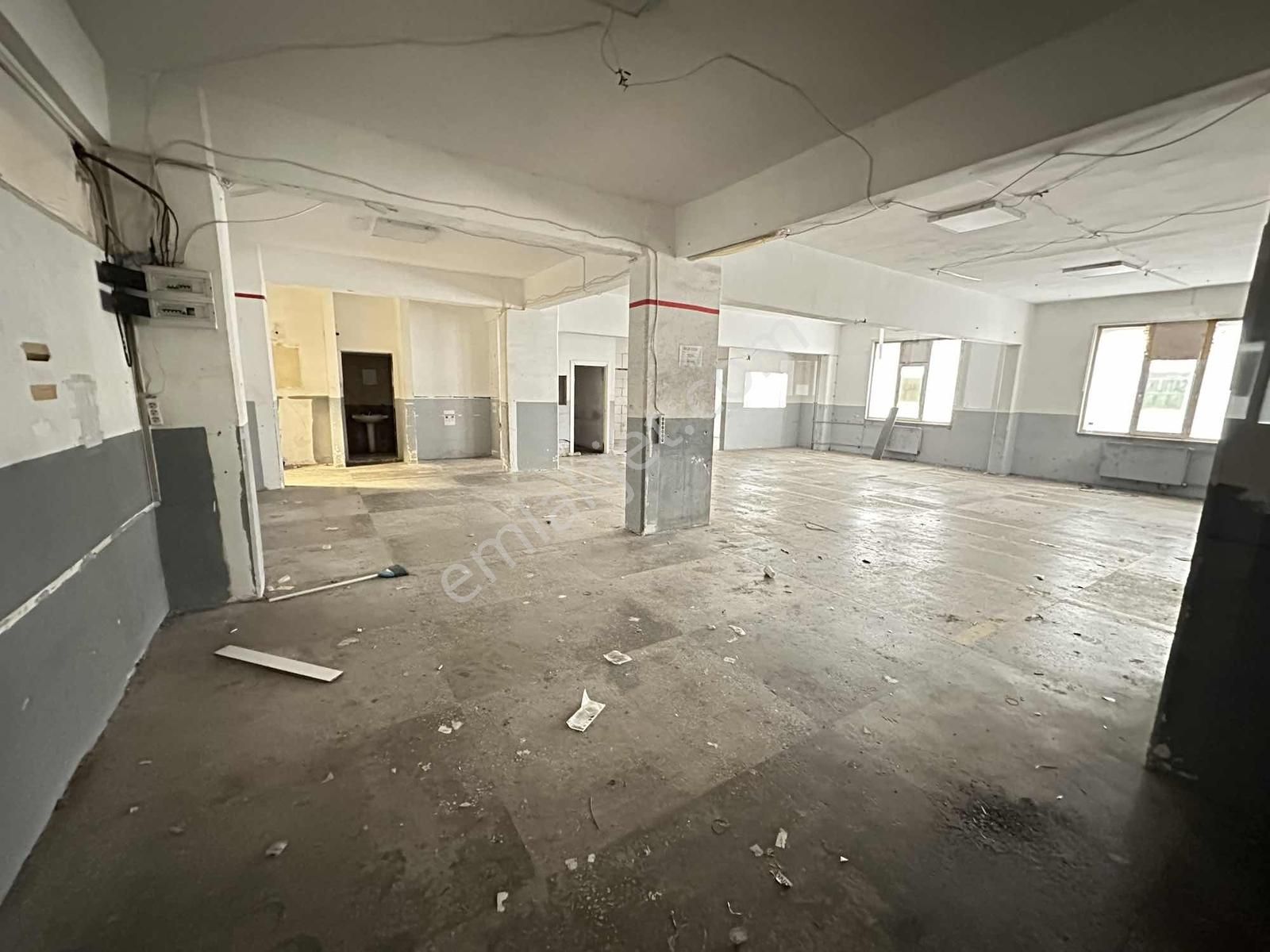 İkitelli Osb Giyim Sanatkarları 220 M2 Net - Görsel 10
