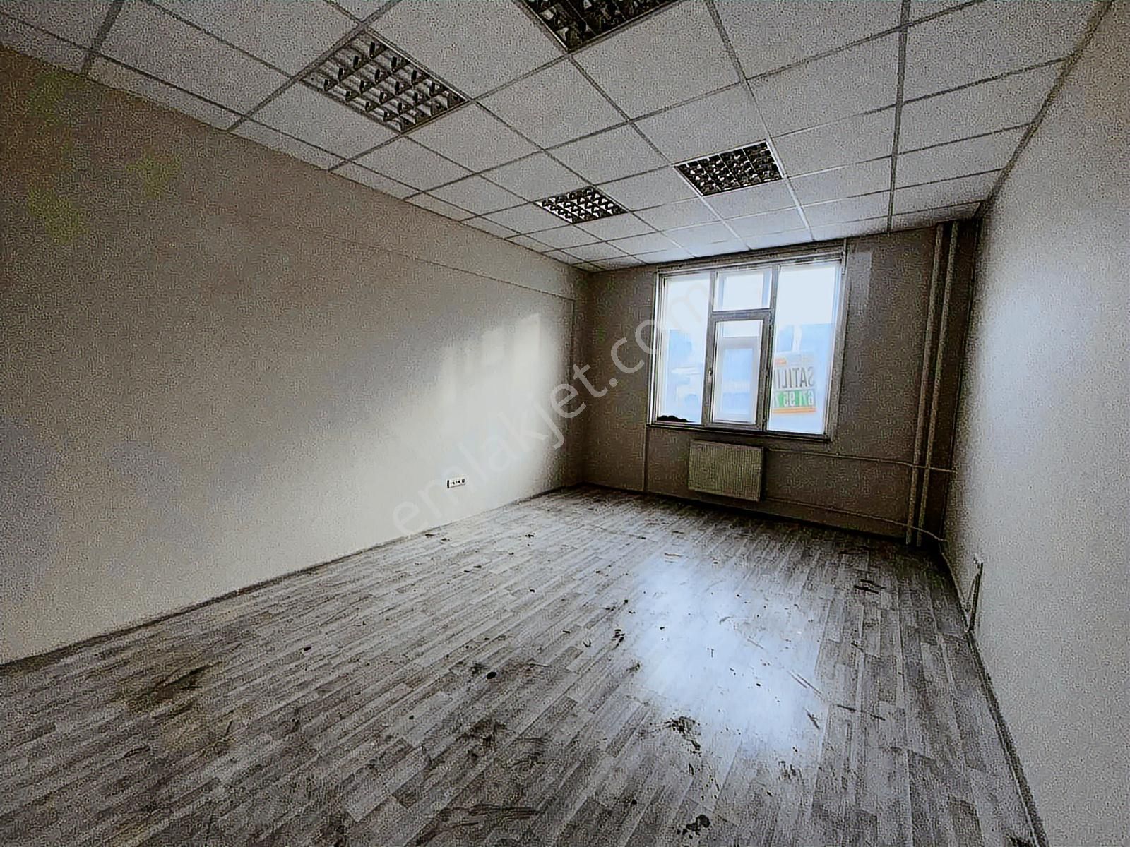 İkitelli Osb De Yapılı Hazır Dükkan 220 M2 Yatırım İçin Uygun - Görsel 8