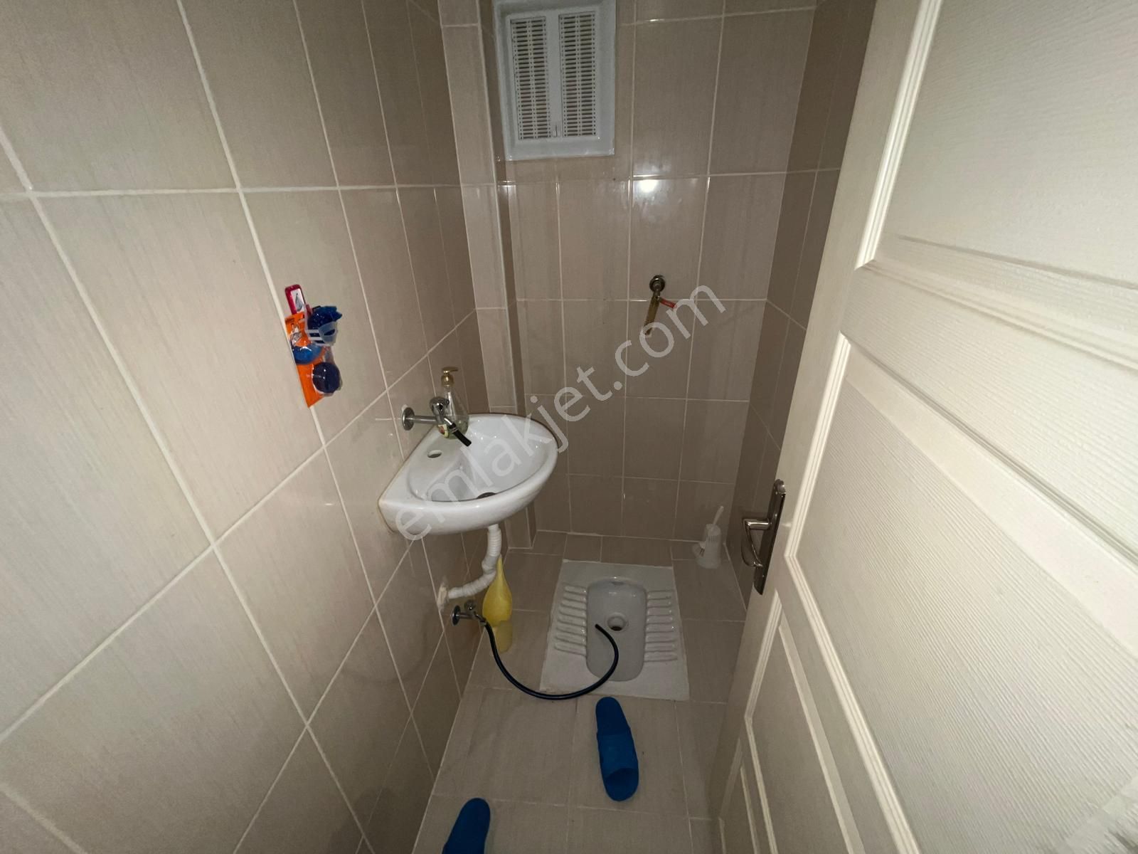 Millet Tramvay Durağı Yakını Eşyalı/eşyasız Kiralık 2+1 Sk-11 - Görsel 11