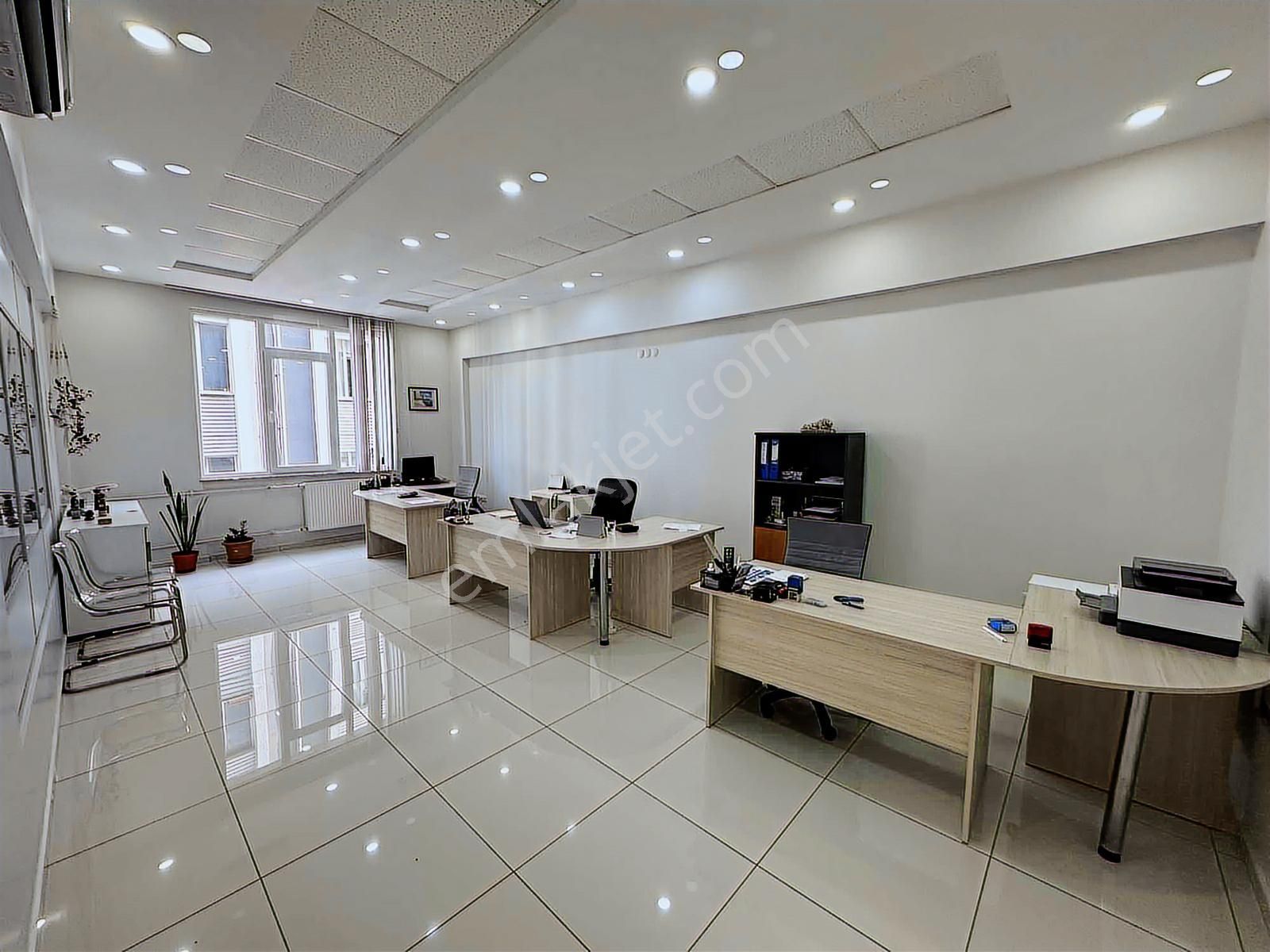 İkitelli Osb De Full Yapılı Hazır Ofis 110 M2 3+1 - Görsel 11