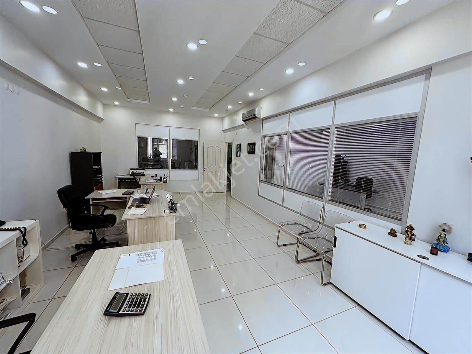 İkitelli Osb De Full Yapılı Hazır Ofis 110 M2 3+1 - Görsel 4