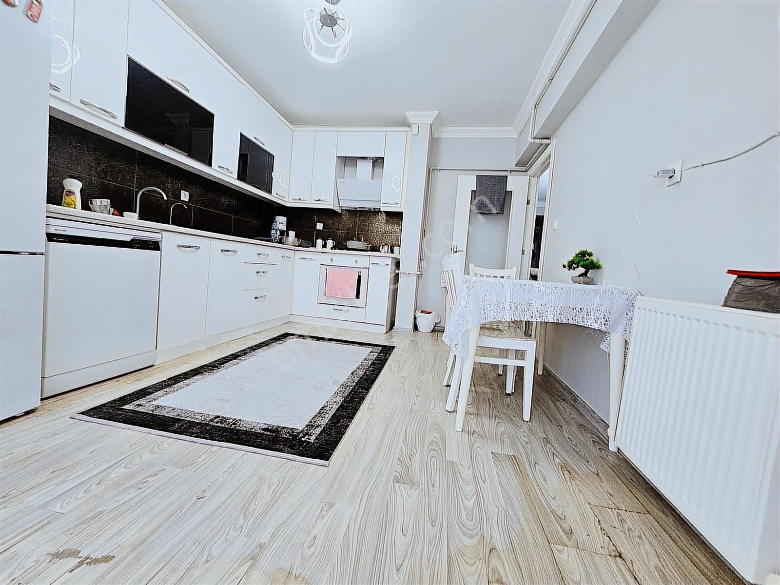 Merkezi Lokasyonda Ara Katta Kredi Limitsiz Kilerli 3+1 Fullllll - Görsel 10