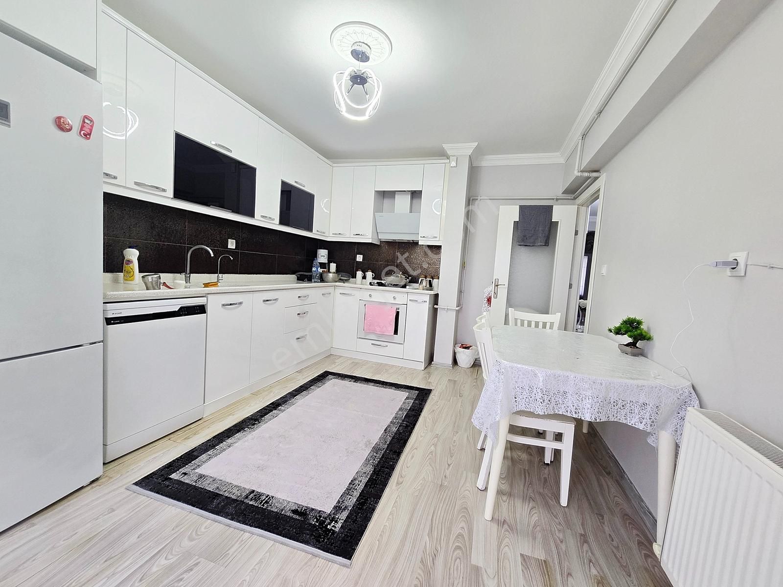 Merkezi Lokasyonda Ara Katta Kredi Limitsiz Kilerli 3+1 Fullllll - Görsel 20