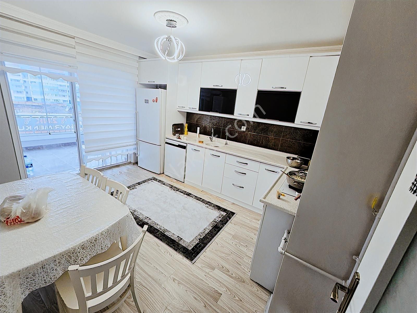 Merkezi Lokasyonda Ara Katta Kredi Limitsiz Kilerli 3+1 Fullllll - Görsel 6