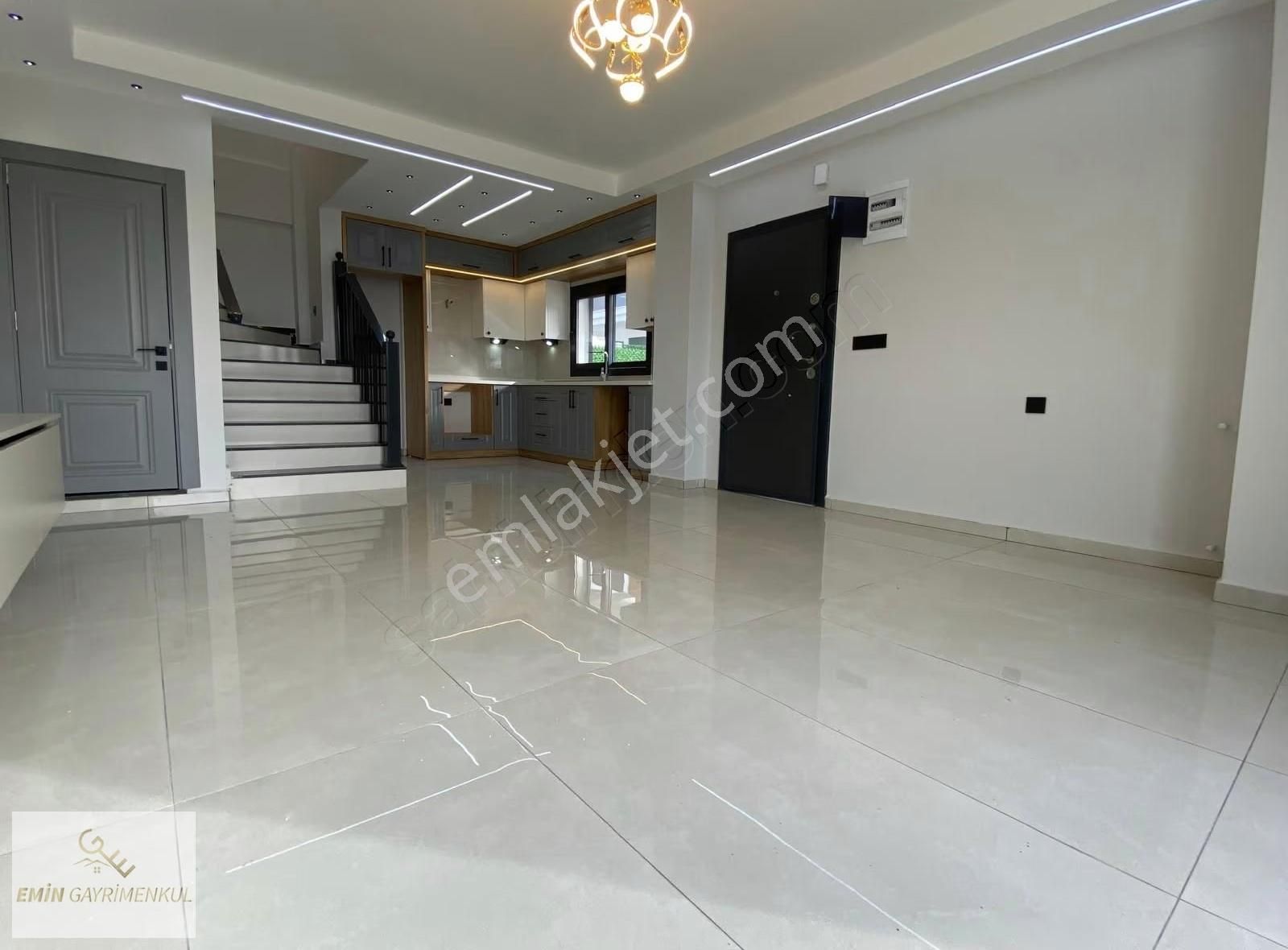 Özel Havuzlu/ Bahçeli /dubleks Villa /sıfır - Görsel 4