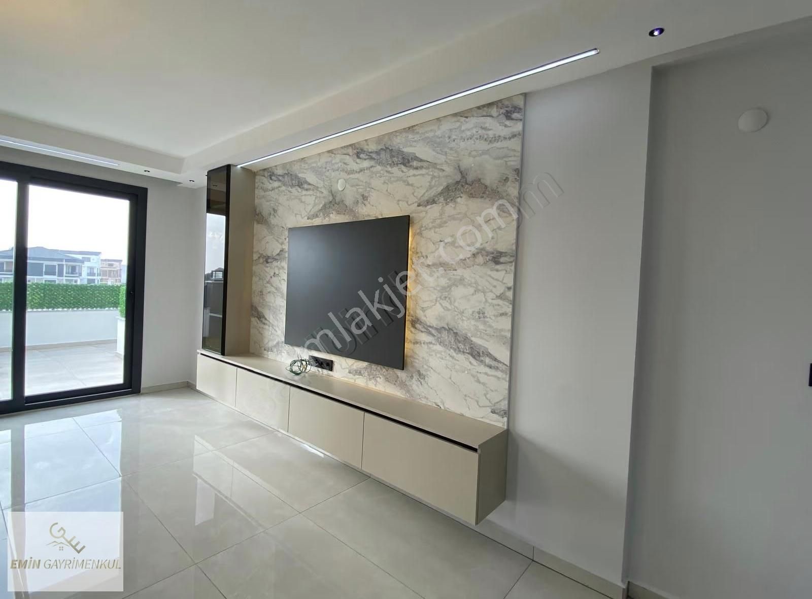 Özel Havuzlu/ Bahçeli /dubleks Villa /sıfır - Görsel 20