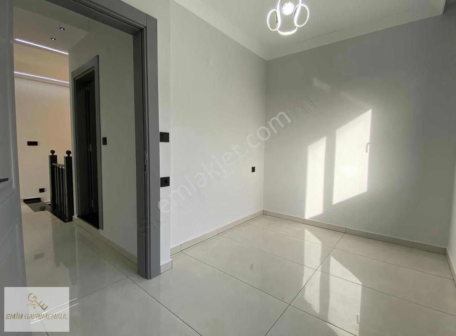 Özel Havuzlu/ Bahçeli /dubleks Villa /sıfır - Görsel 10