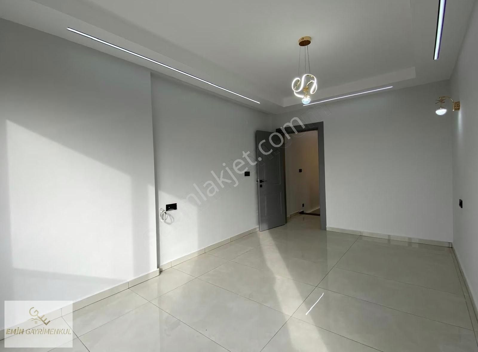 Özel Havuzlu/ Bahçeli /dubleks Villa /sıfır - Görsel 23