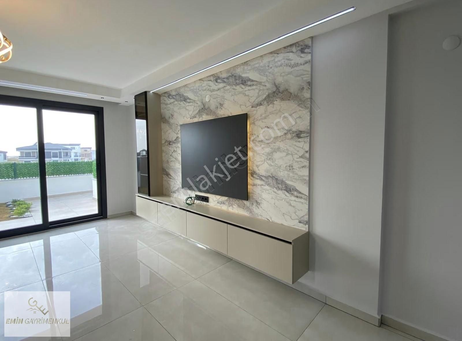 Özel Havuzlu/ Bahçeli /dubleks Villa /sıfır - Görsel 27