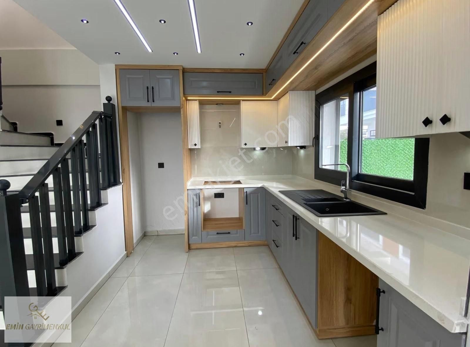 Özel Havuzlu/ Bahçeli /dubleks Villa /sıfır - Görsel 2