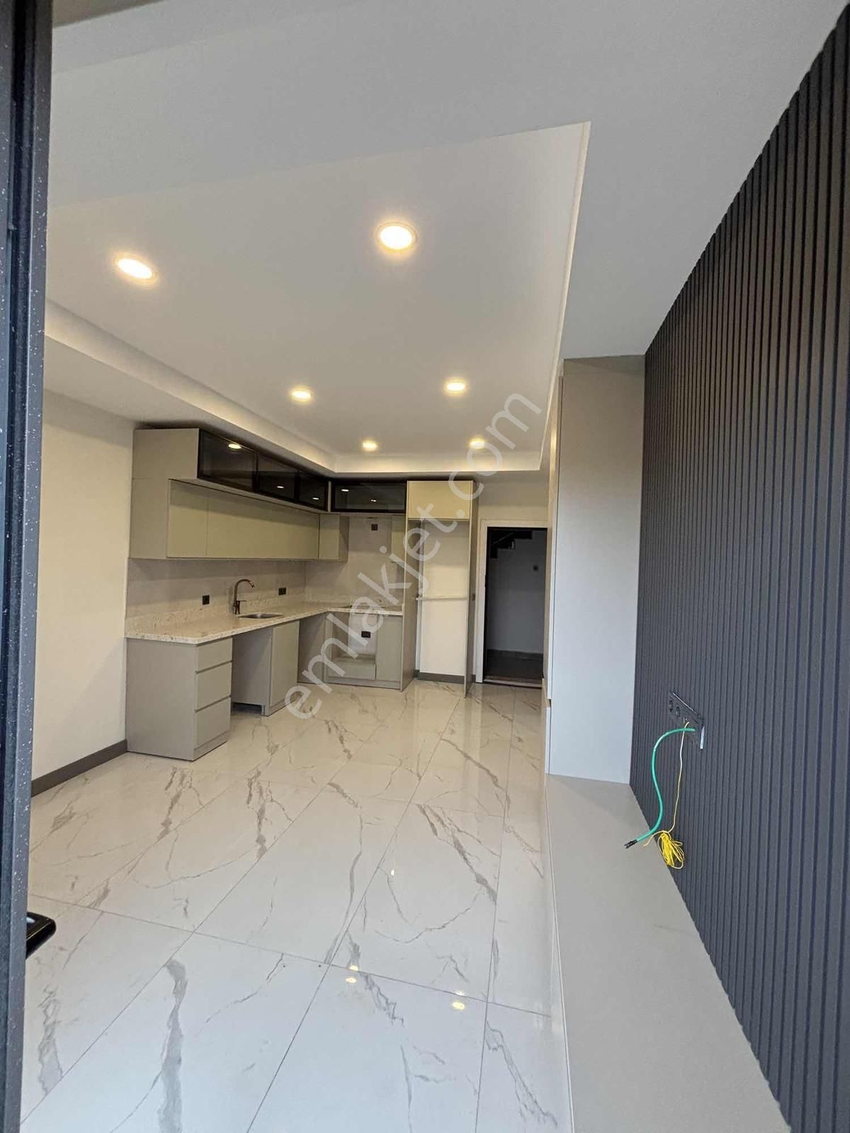 Ilıcada Site İçinde 1+1 Daire - Görsel 8