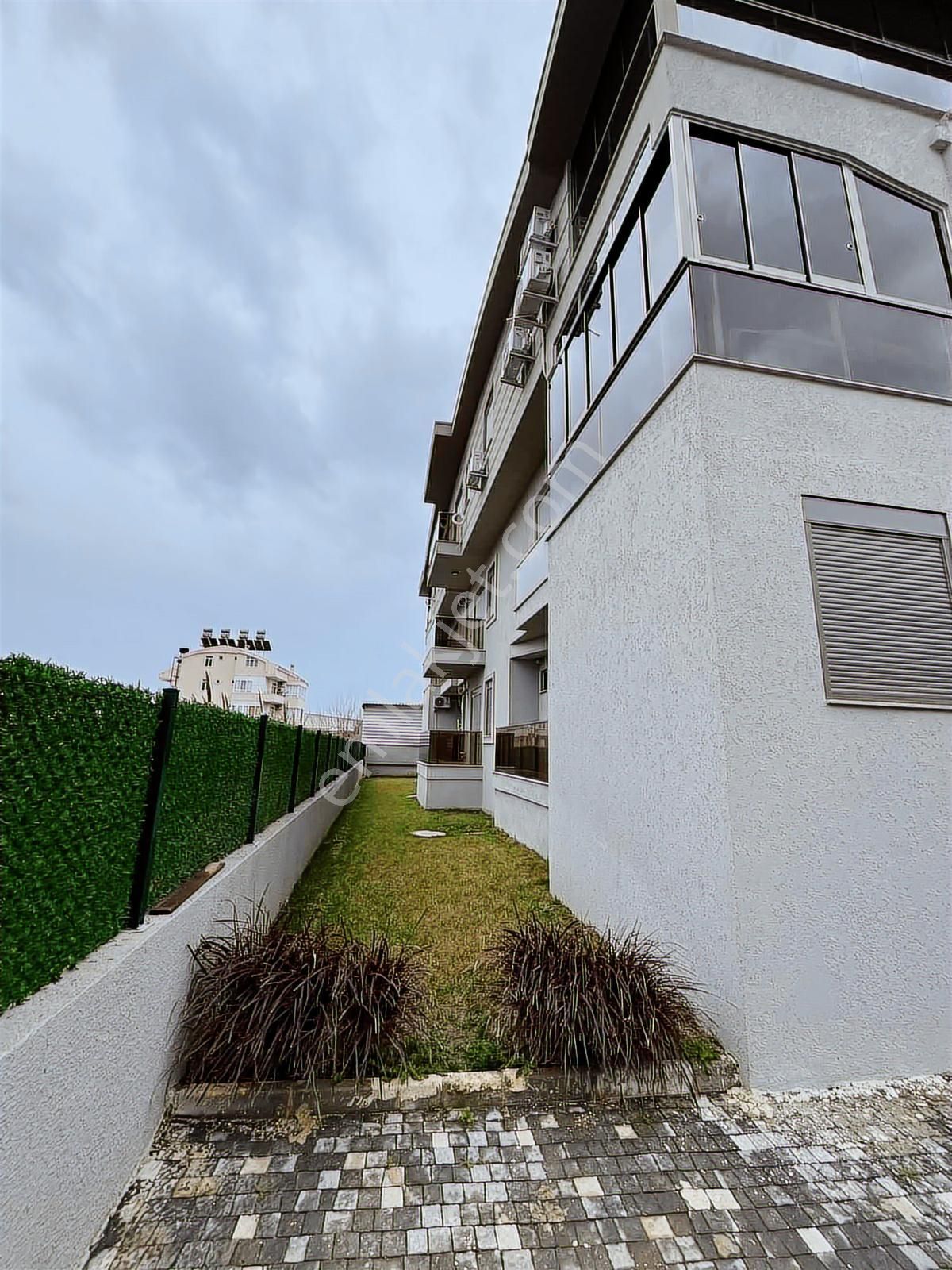 Ilıcada Site İçinde 1+1 Daire - Görsel 14