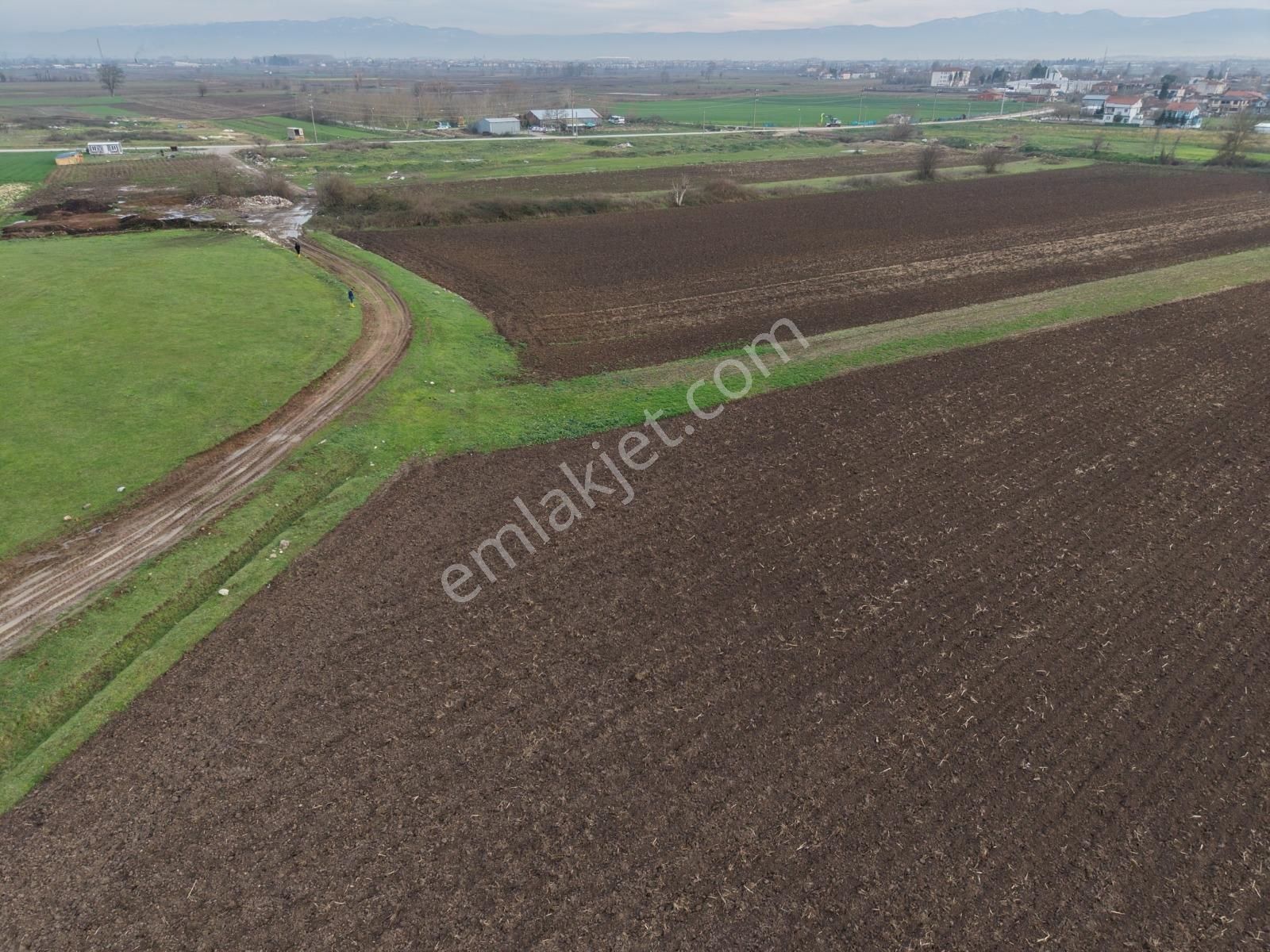 Adpazarı Tekelerde 2667m2 Resmi Yollu Kaçırılmayacak Fırsat - Görsel 20