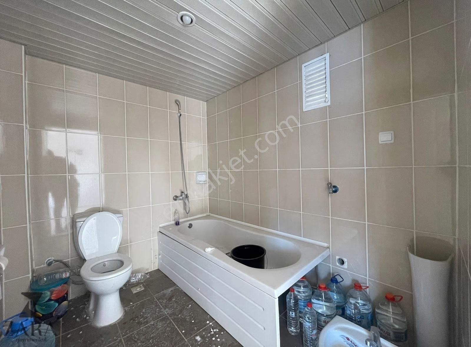 ▄zara▄zirvekent Sitesinde Doğa Manzaralı Masrafsız 1+1 Daire - Görsel 15