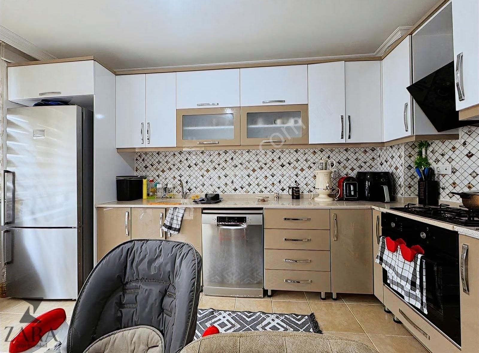 ▄zara▄sultan Fatih Cd Yanı.!! Asansörlü 3+1 Ara Kat 130m² Daire - Görsel 16