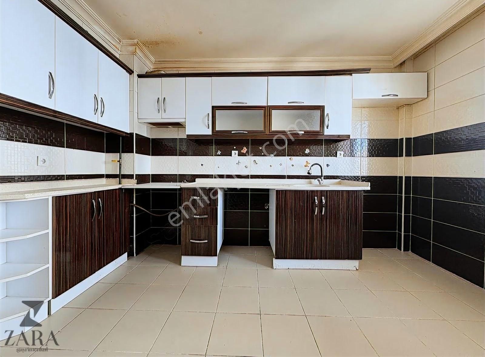 ▄zara▄durali Alıç Mh. Spor Salonu Yakını 3+1 135m² Fırsat Daire - Görsel 29