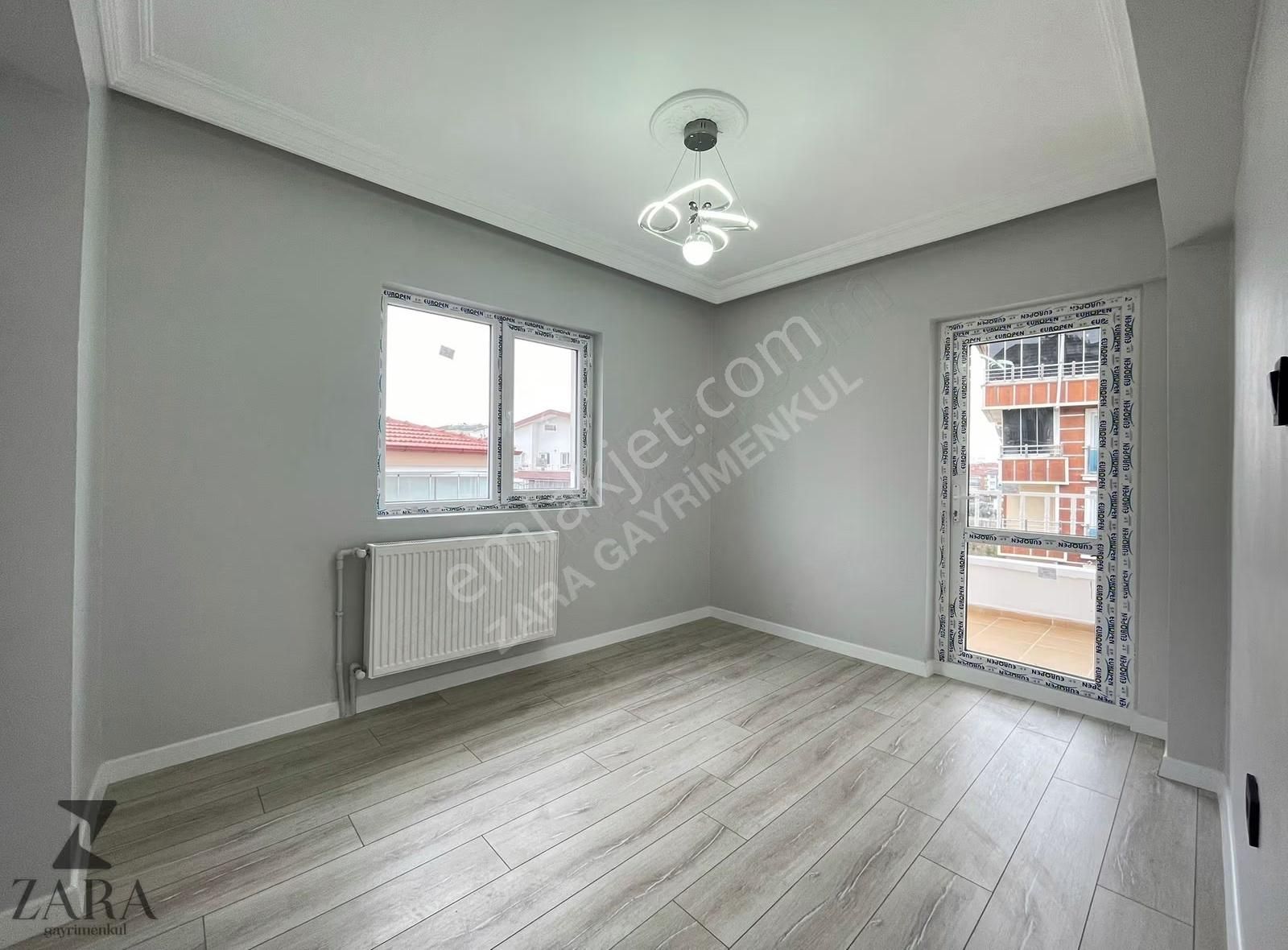 ▄zara▄doğukent Cd Yanı Spor Salonu Karşısı 3+1 Arakat 125m²daire - Görsel 6